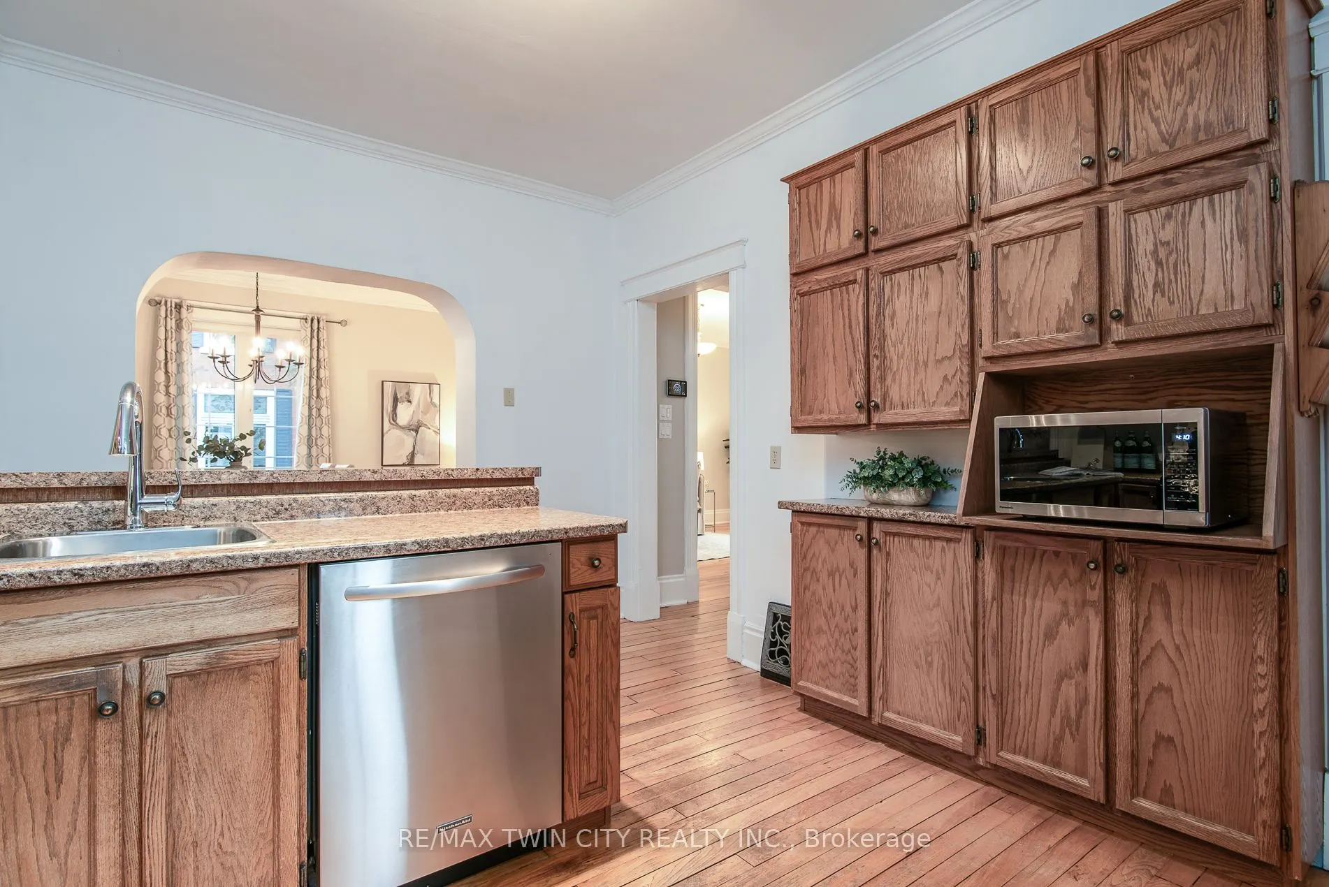 1159 Queens Bush Road
