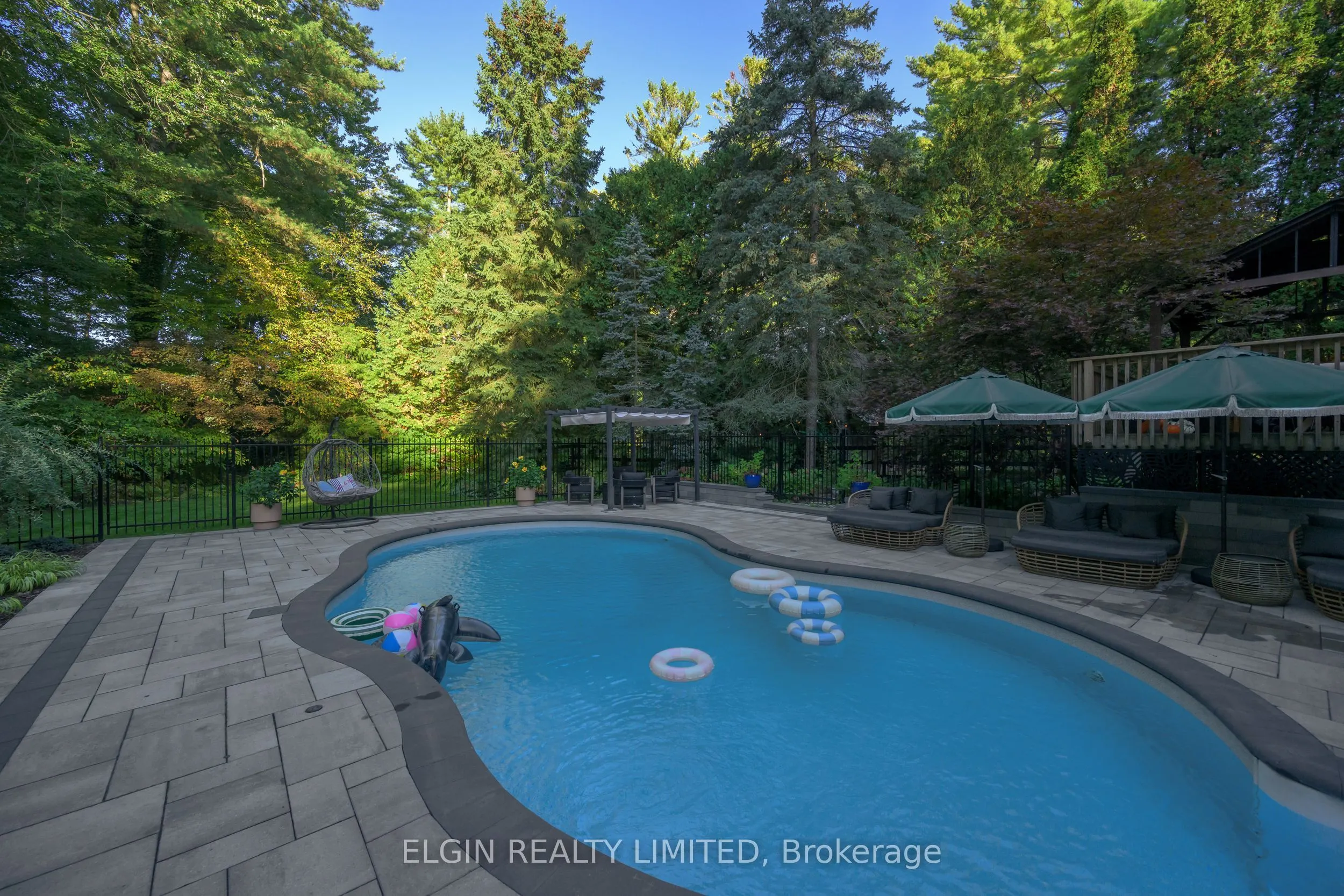 8031 ROGERS Road