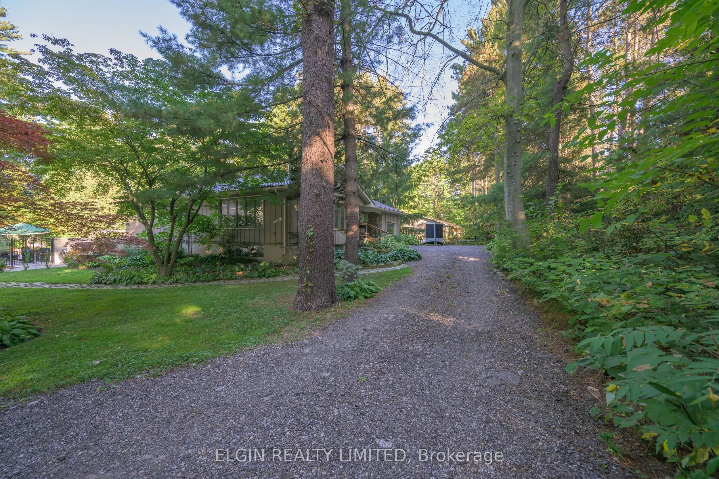 8031 ROGERS Road