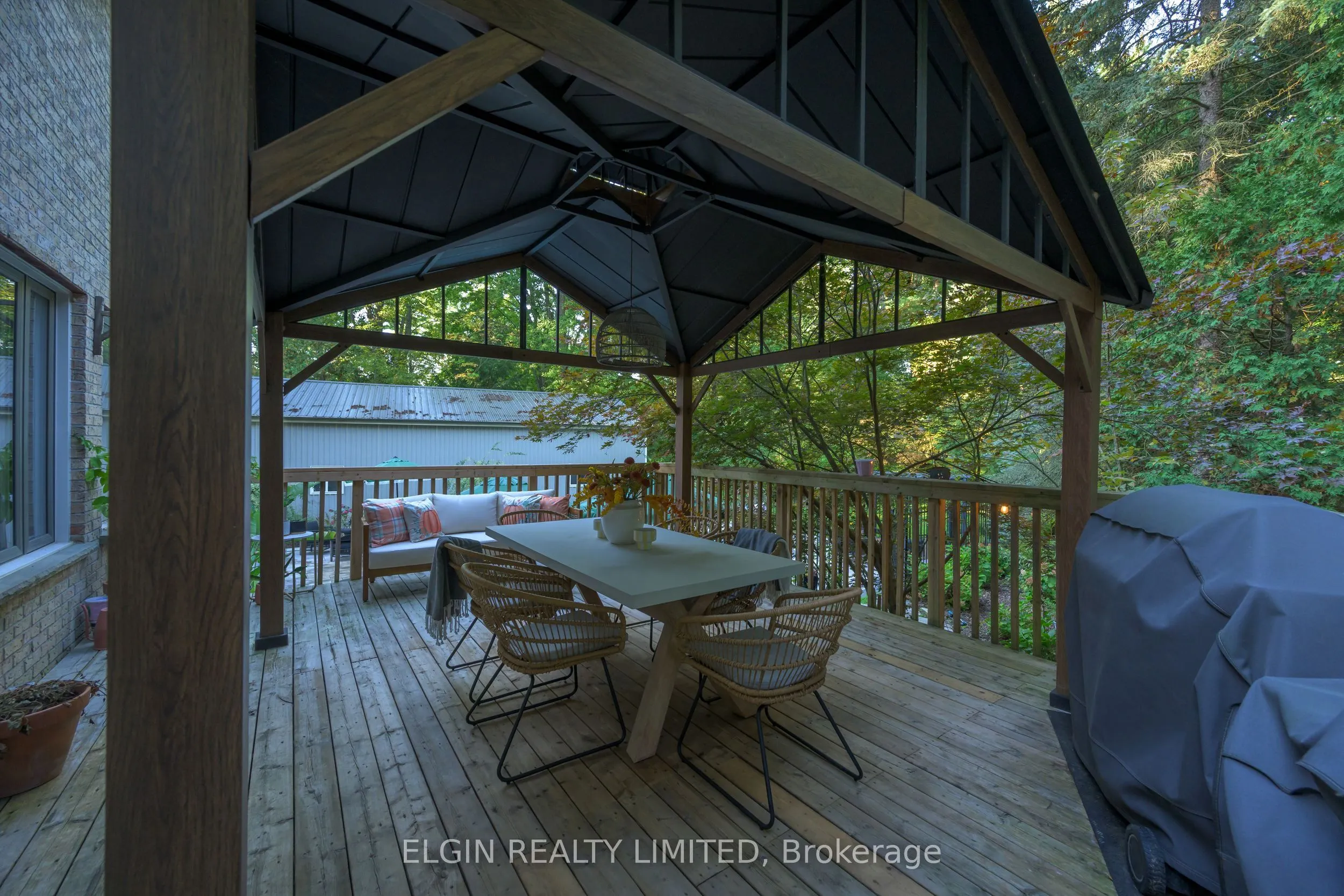 8031 ROGERS Road