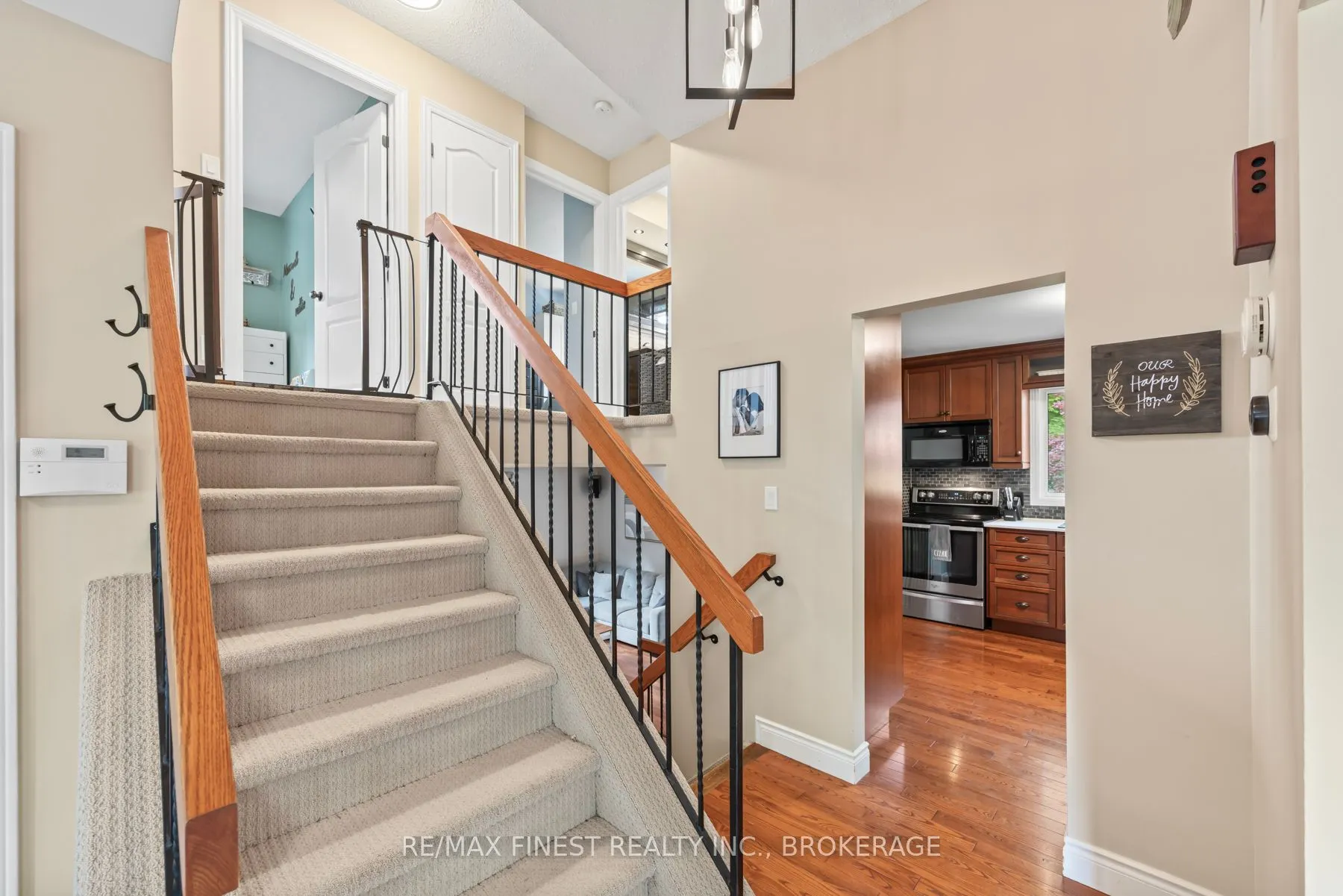 1059 Pembridge Crescent