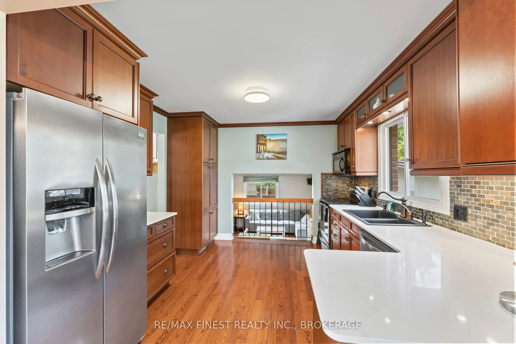 1059 Pembridge Crescent
