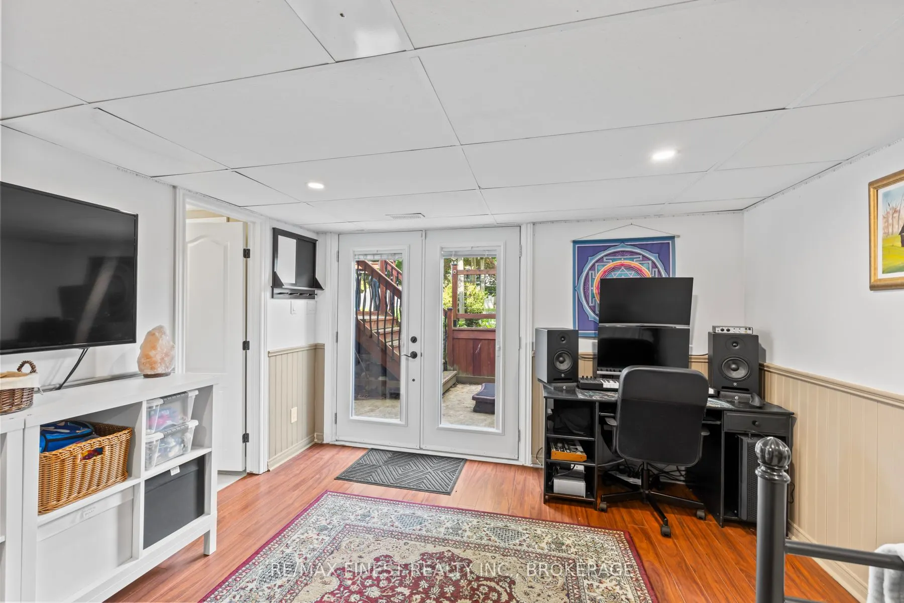 1059 Pembridge Crescent