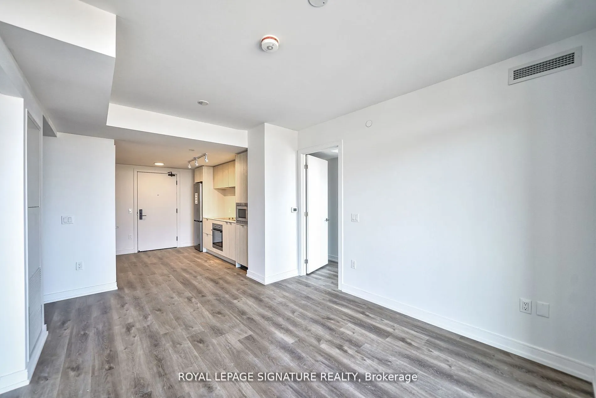 1 Jarvis Street, #1421