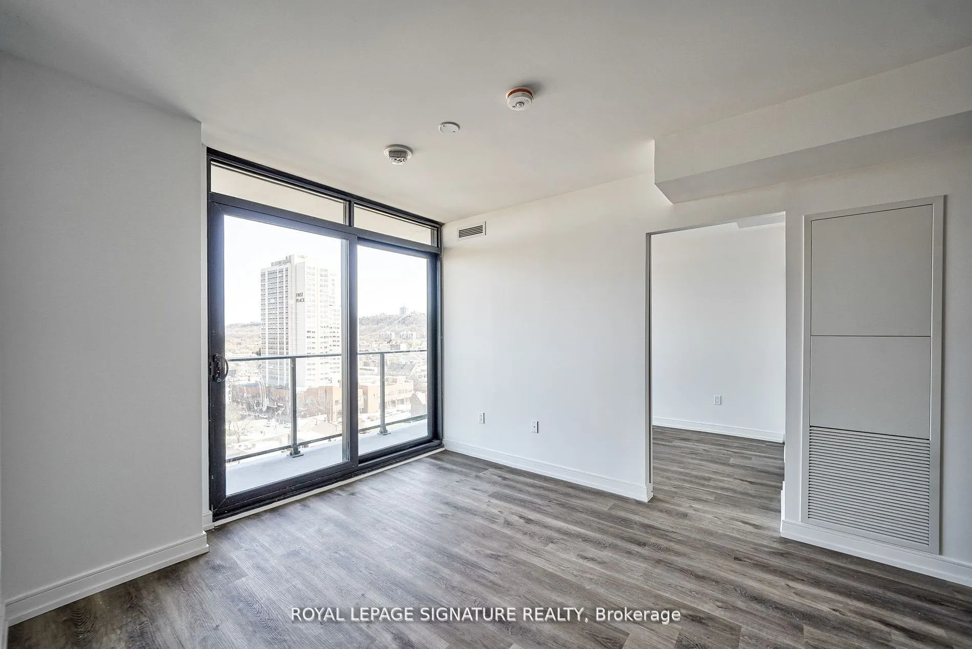 1 Jarvis Street, #1421
