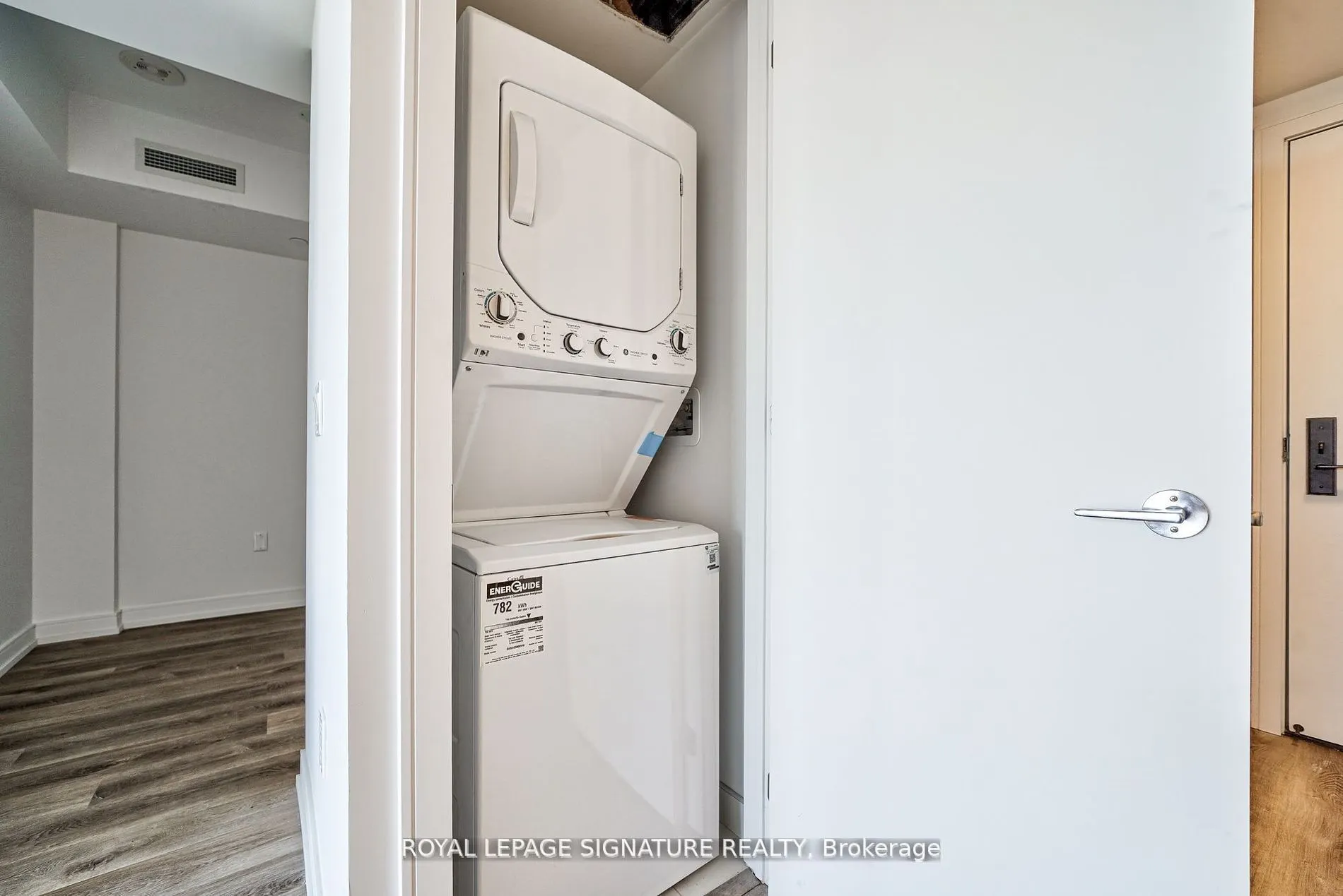 1 Jarvis Street, #1421