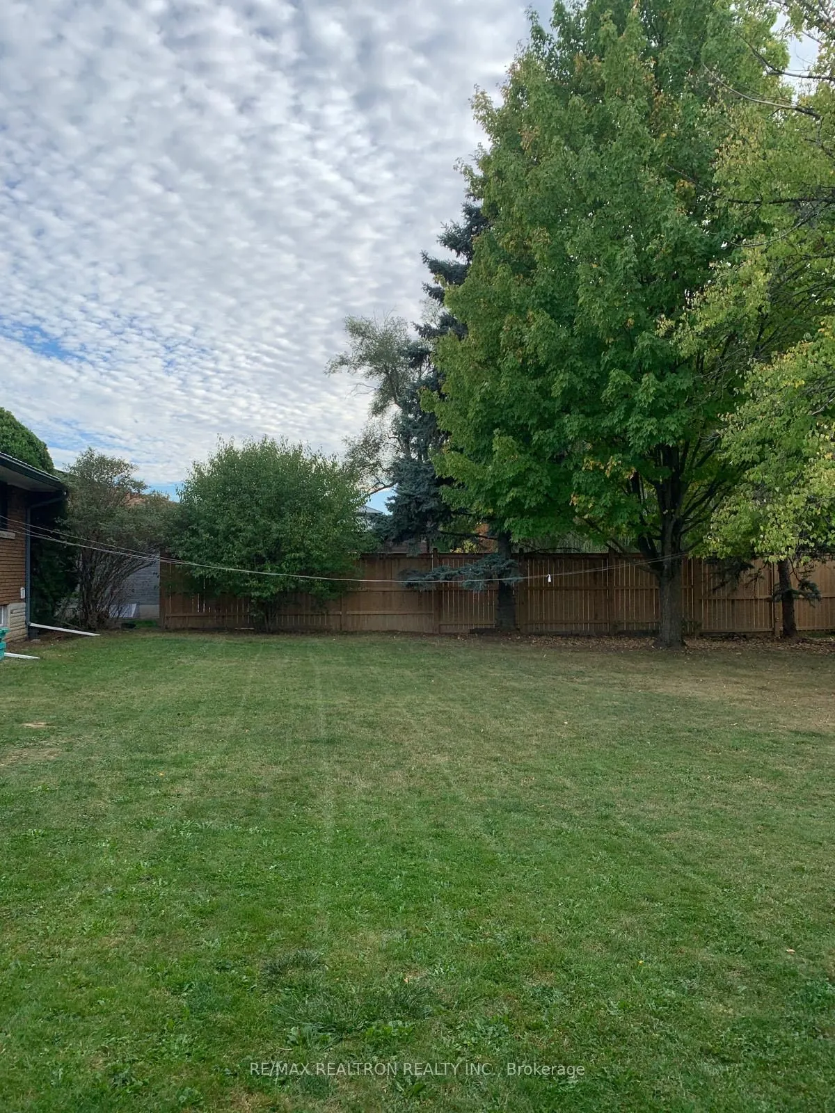 3533 Dorchester Road