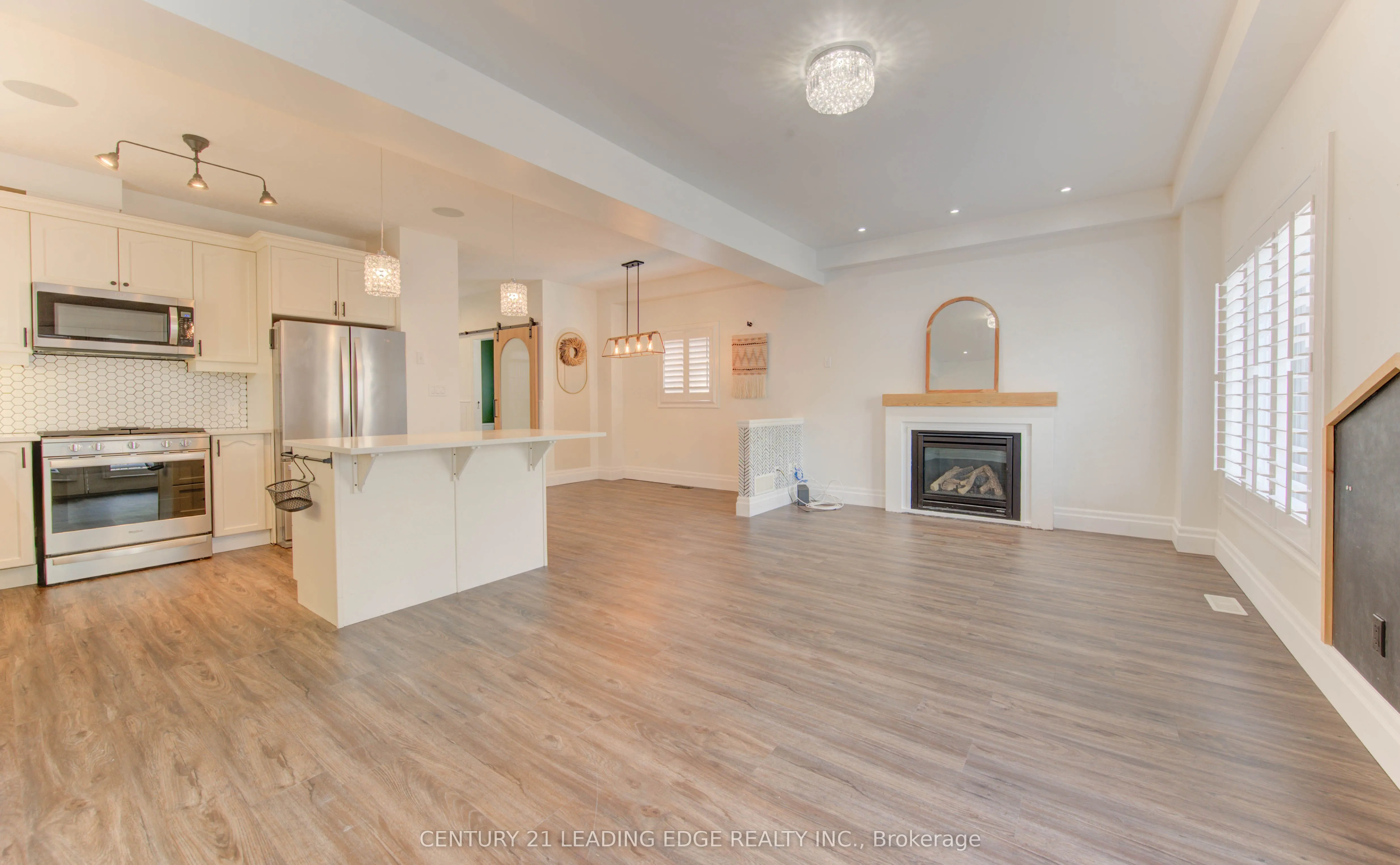 277 Watervale Crescent