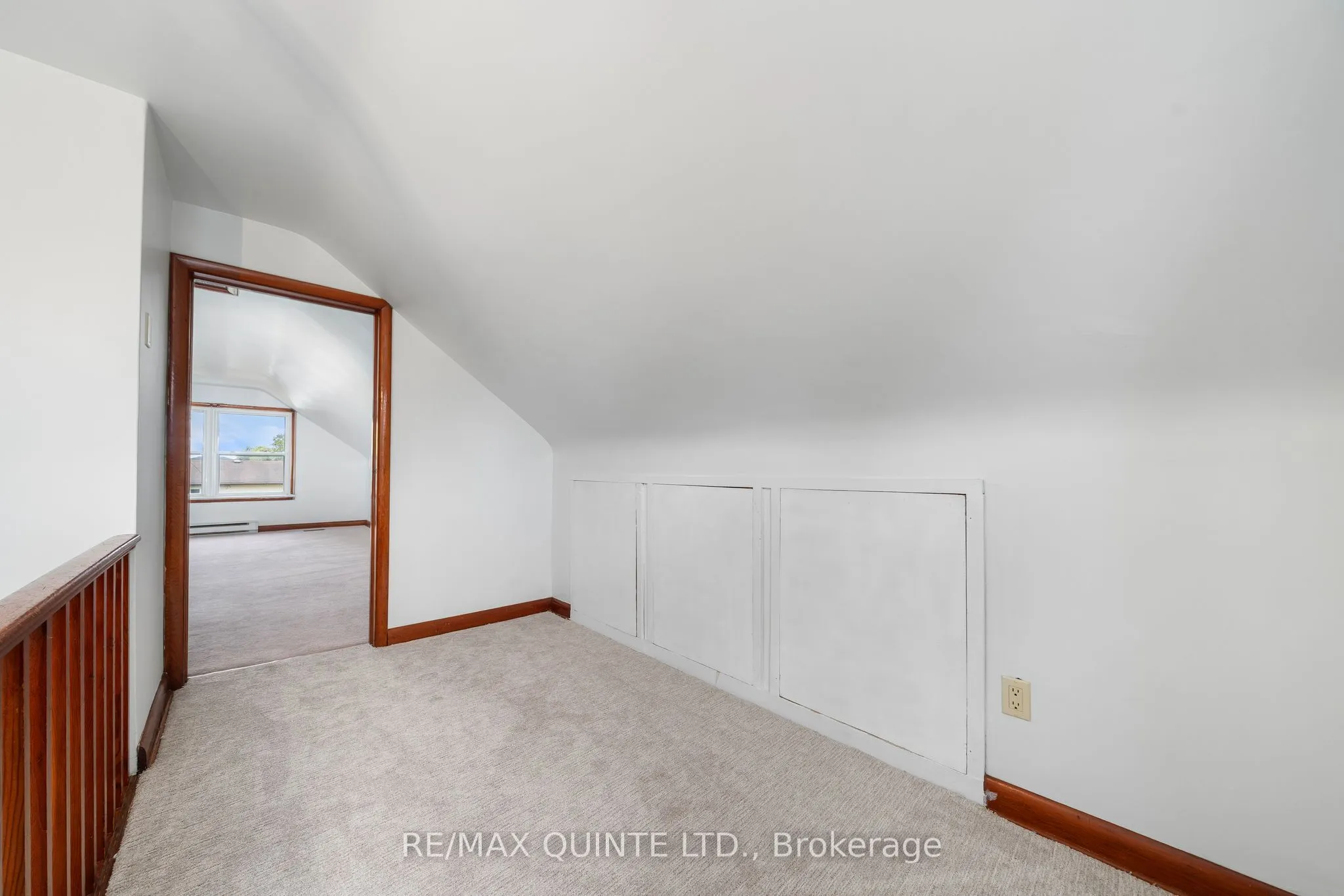 501 Bridge Street E