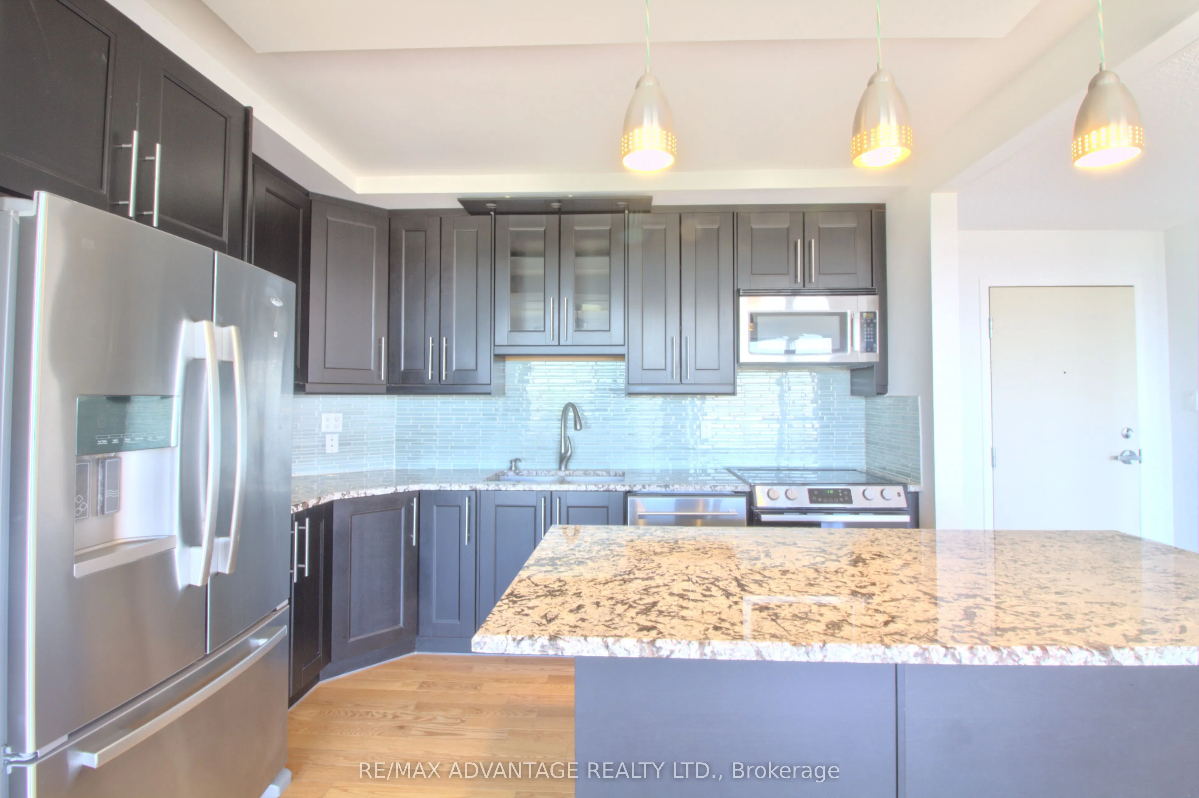 600 Talbot Street, #1004