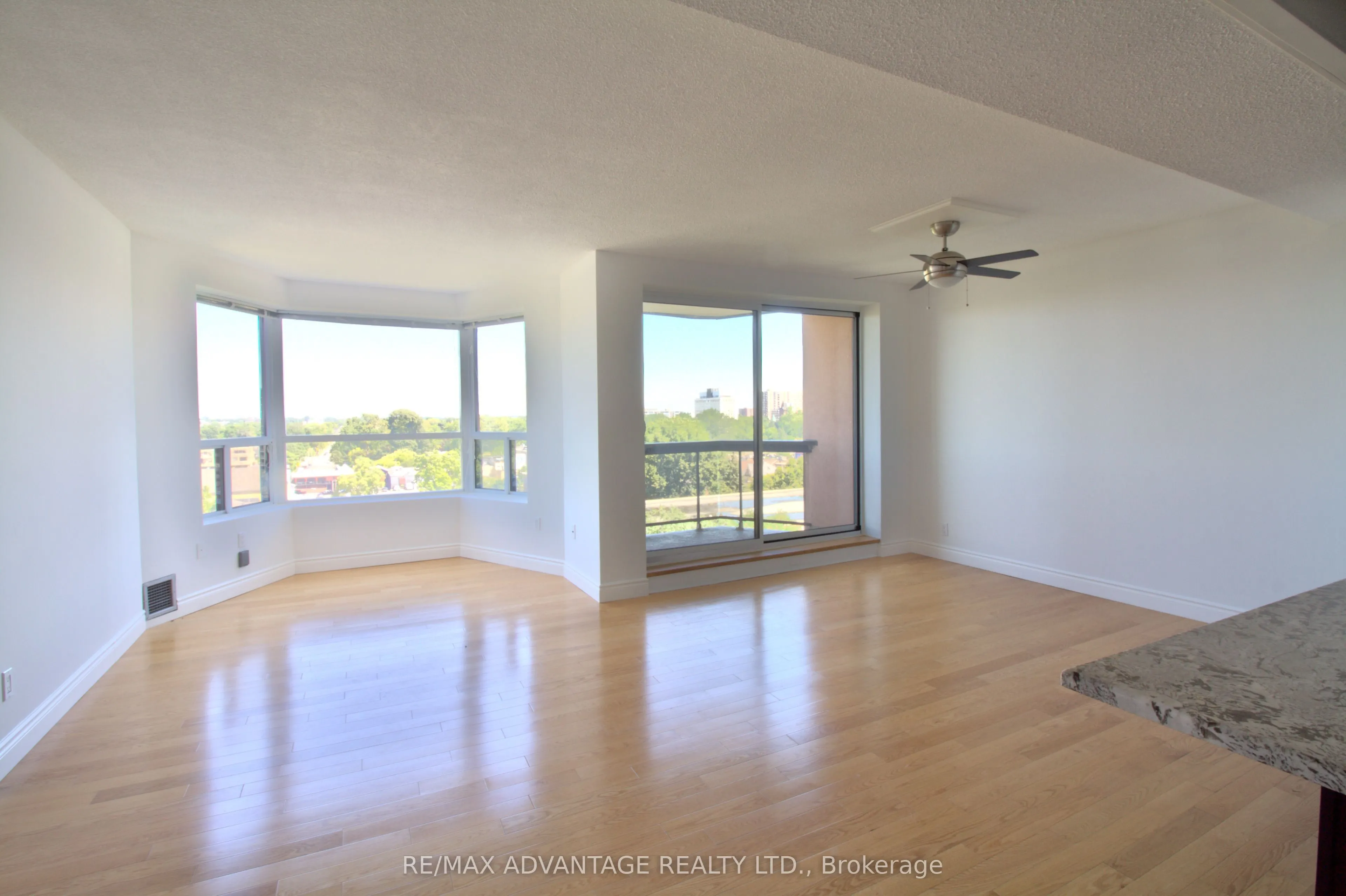600 Talbot Street, #1004