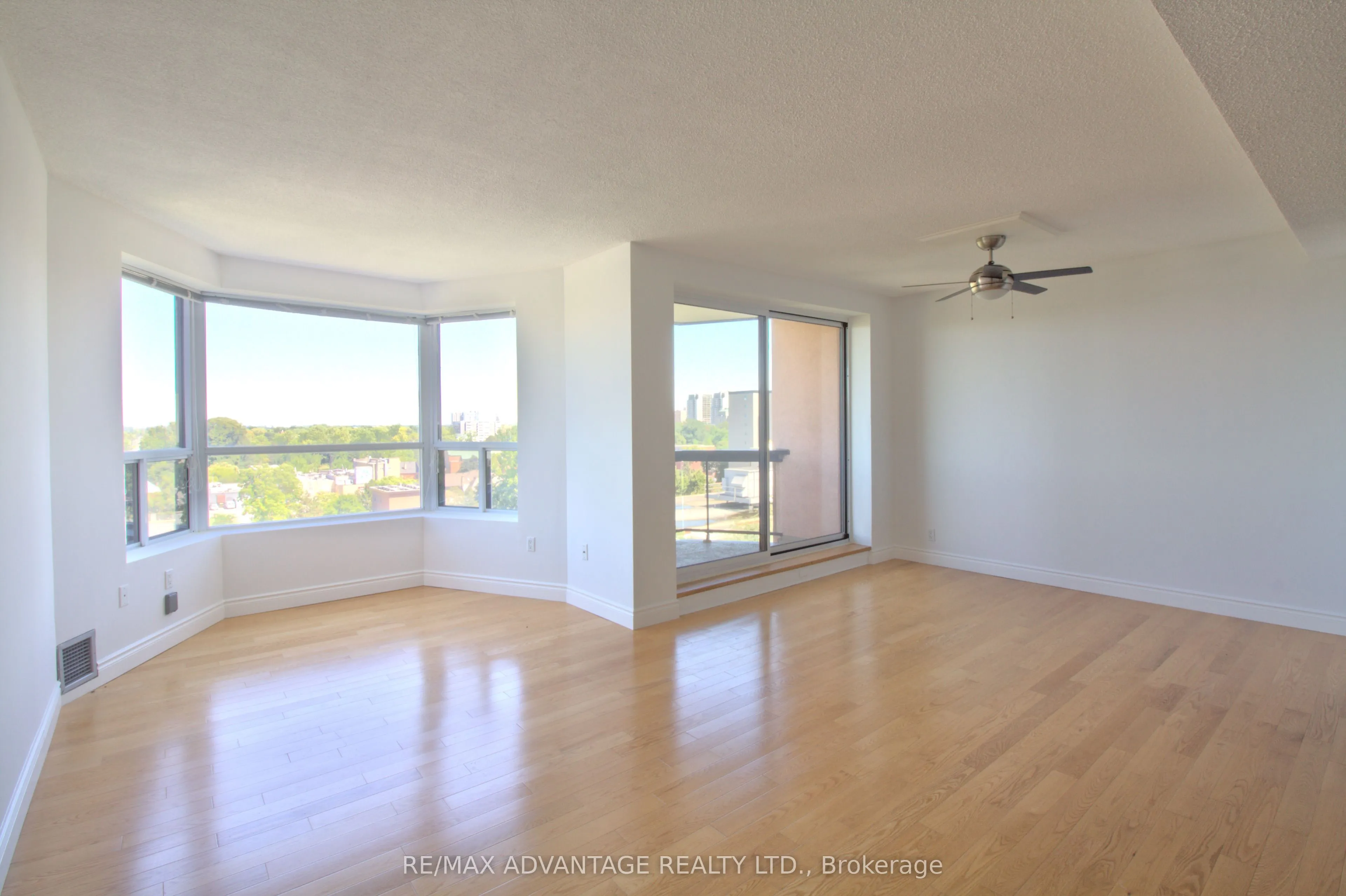 600 Talbot Street, #1004