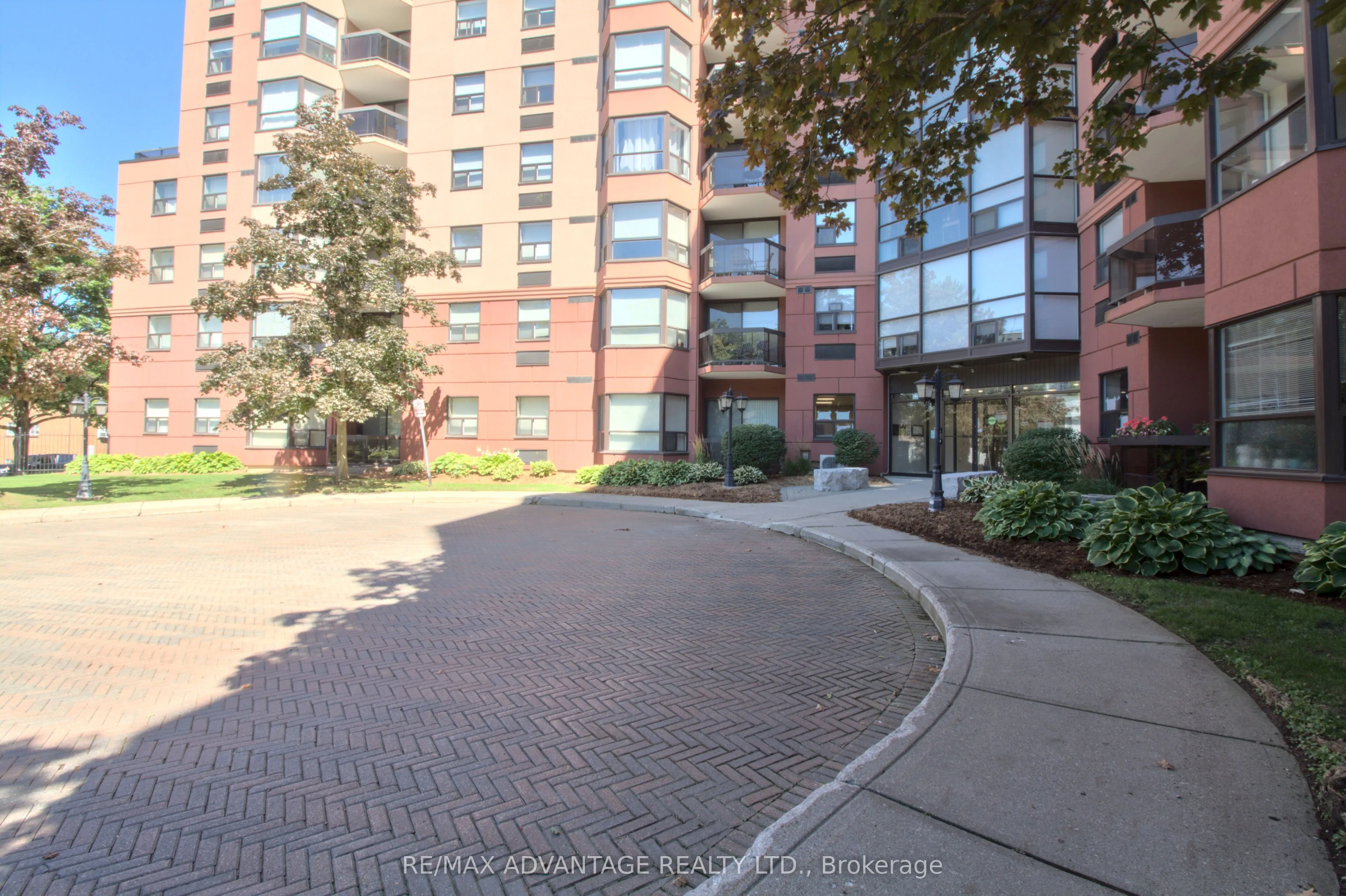 600 Talbot Street, #1004