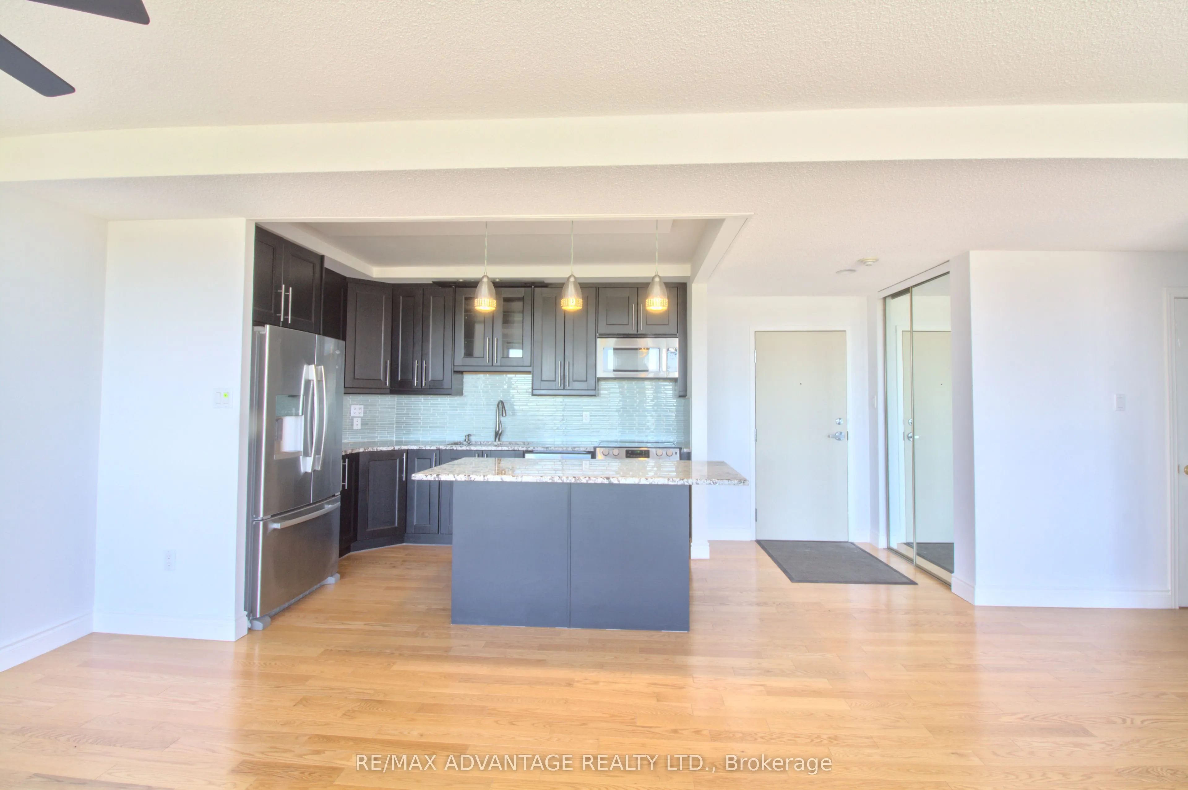 600 Talbot Street, #1004