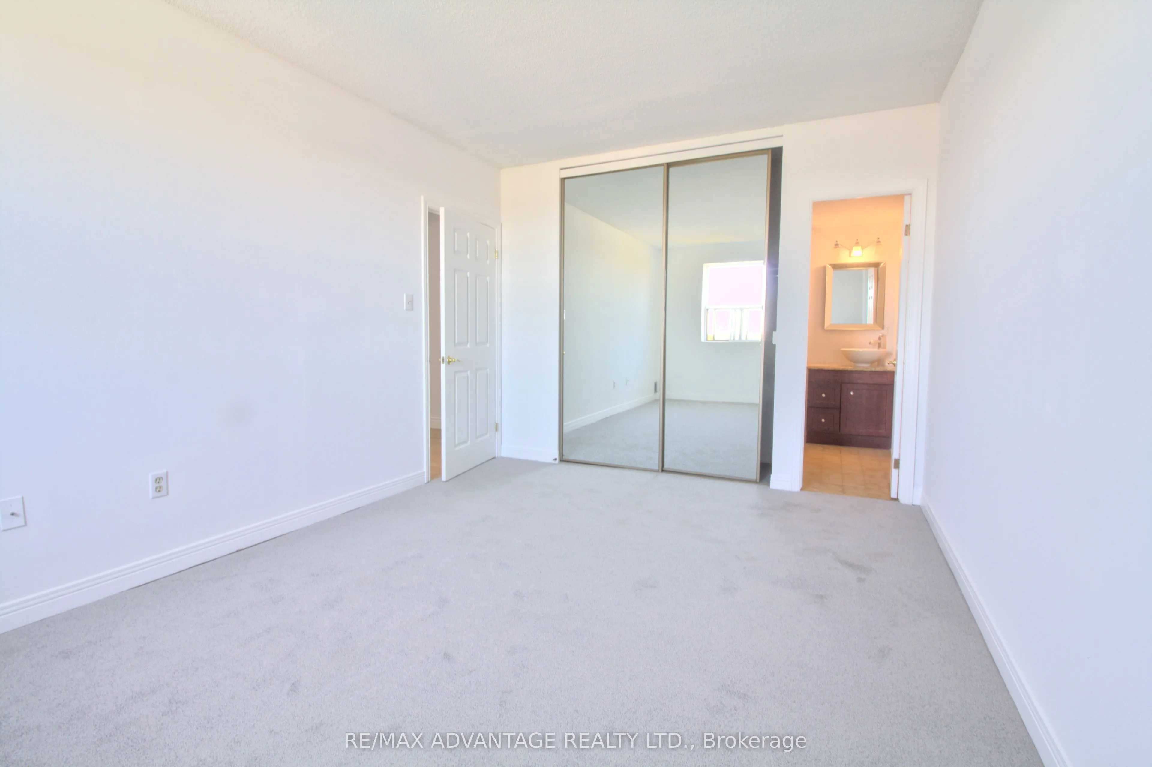 600 Talbot Street, #1004