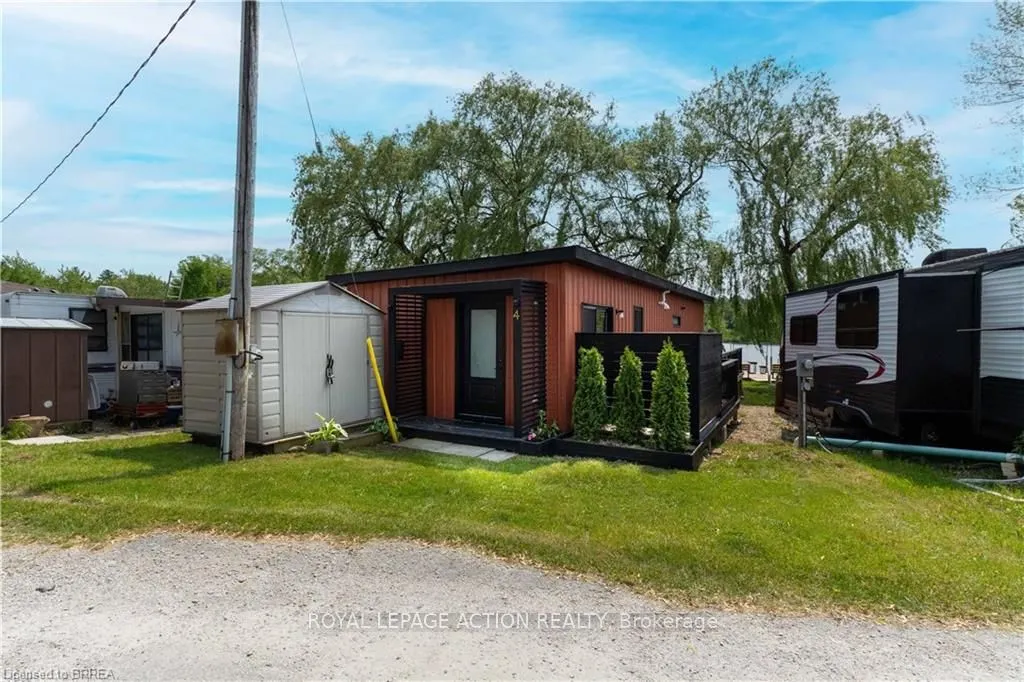 99 Fourth Concession Road, #4