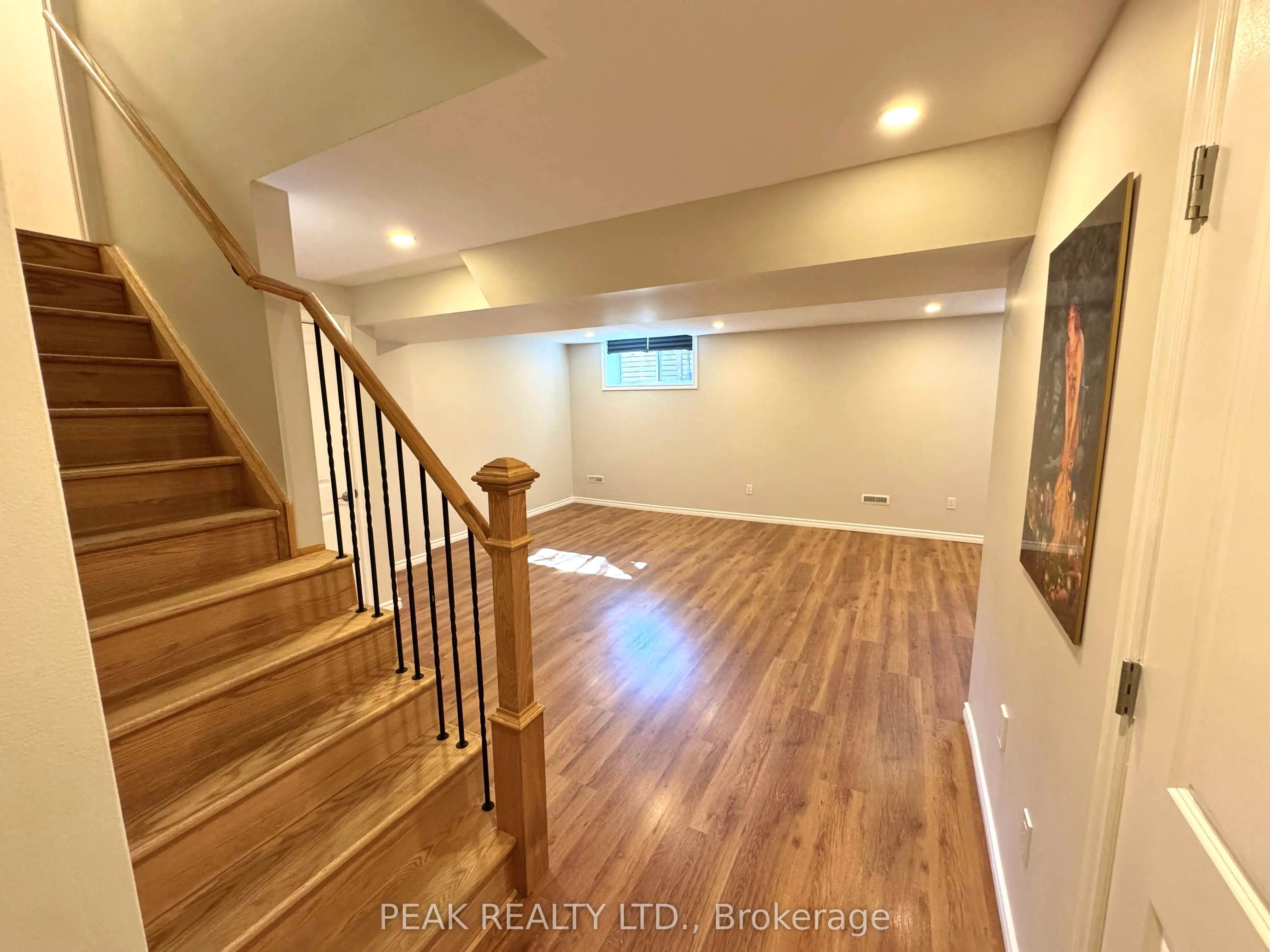 44 Windsor Circle
