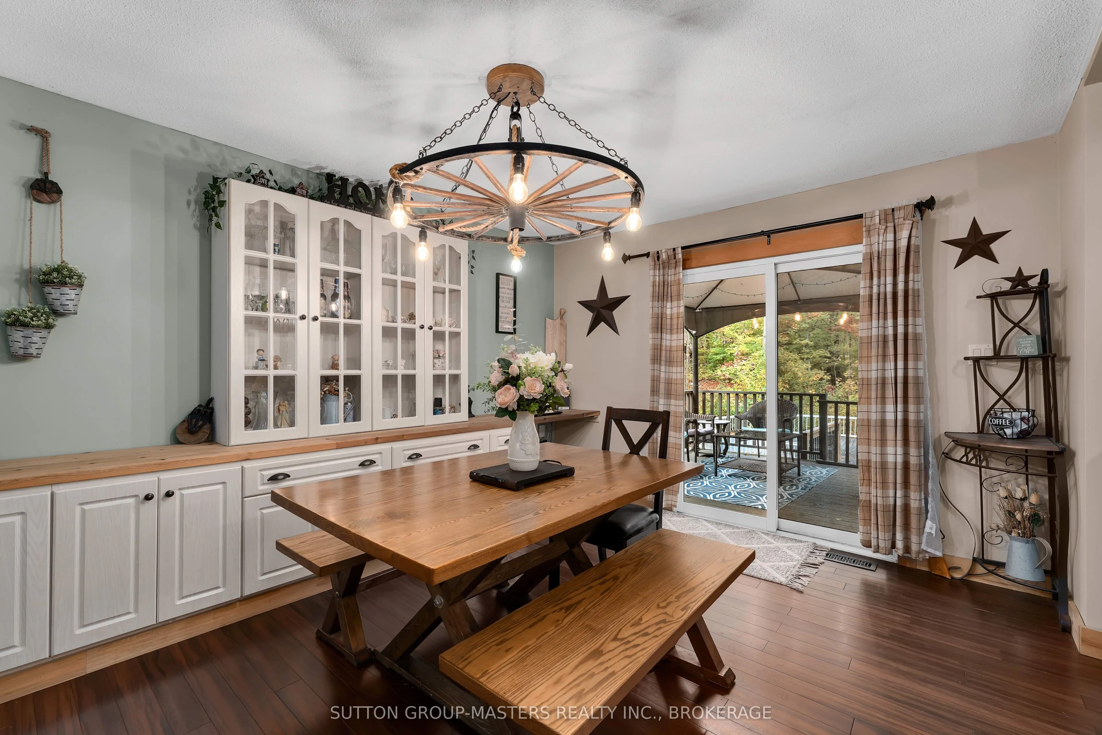 2382 SANDS Road