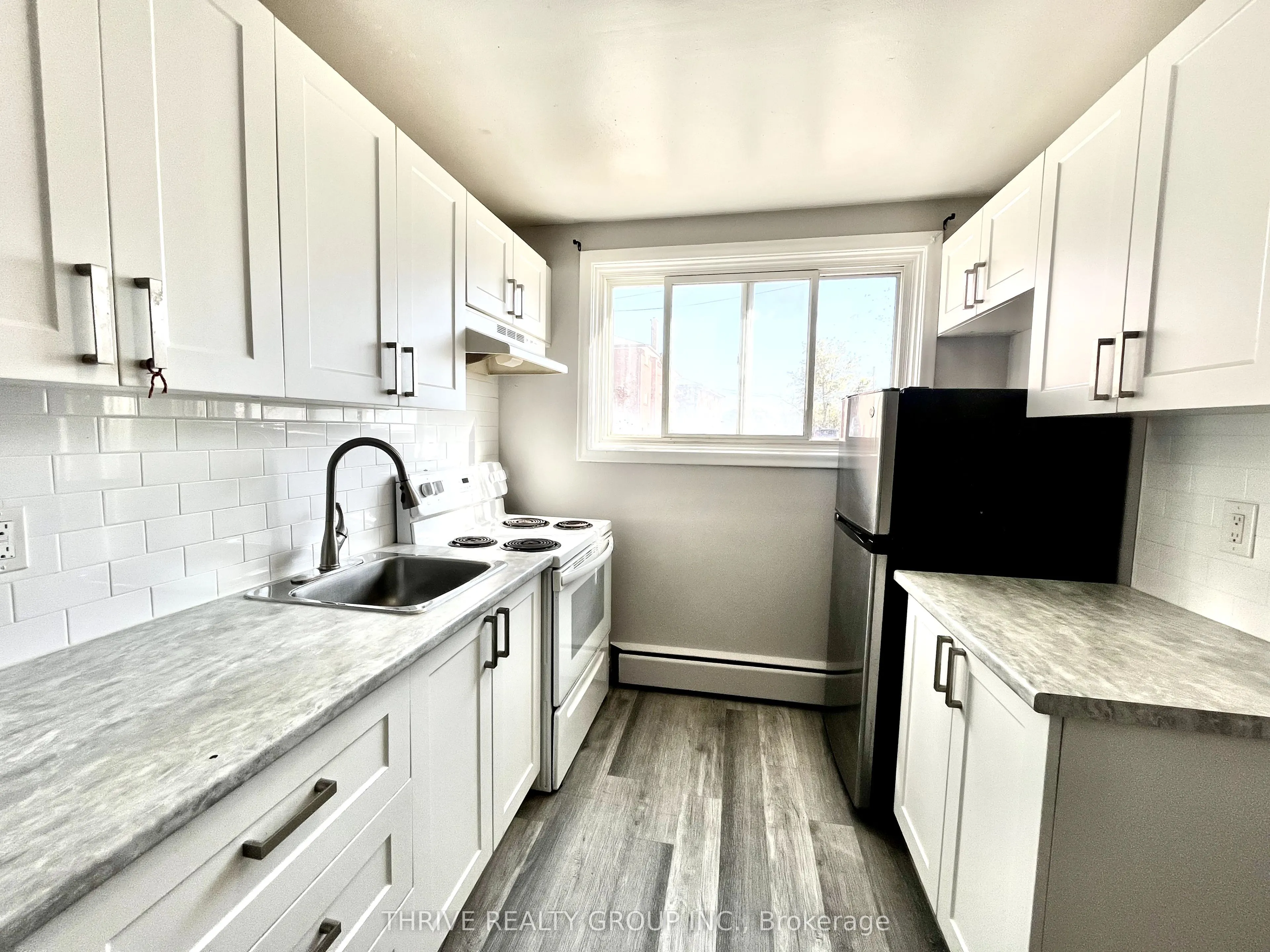 1 Balfour Place, #1