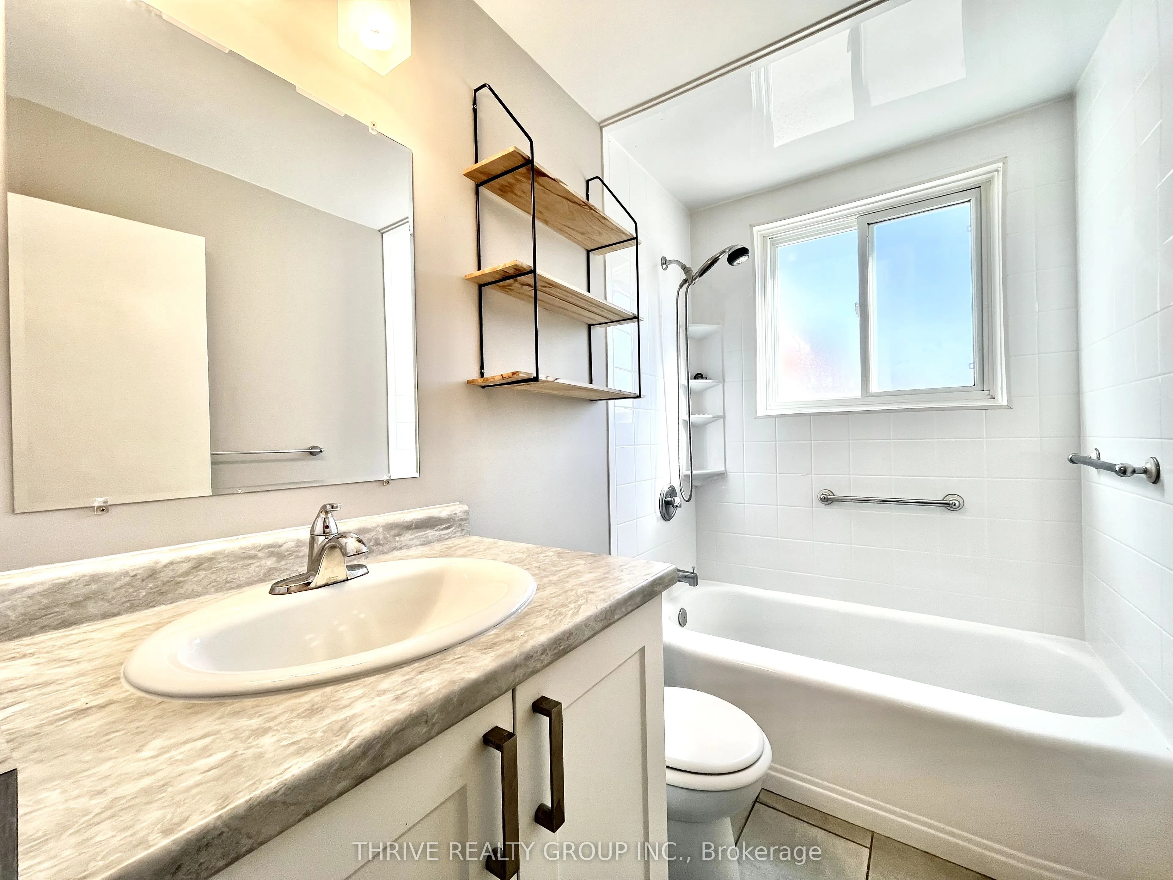 1 Balfour Place, #1