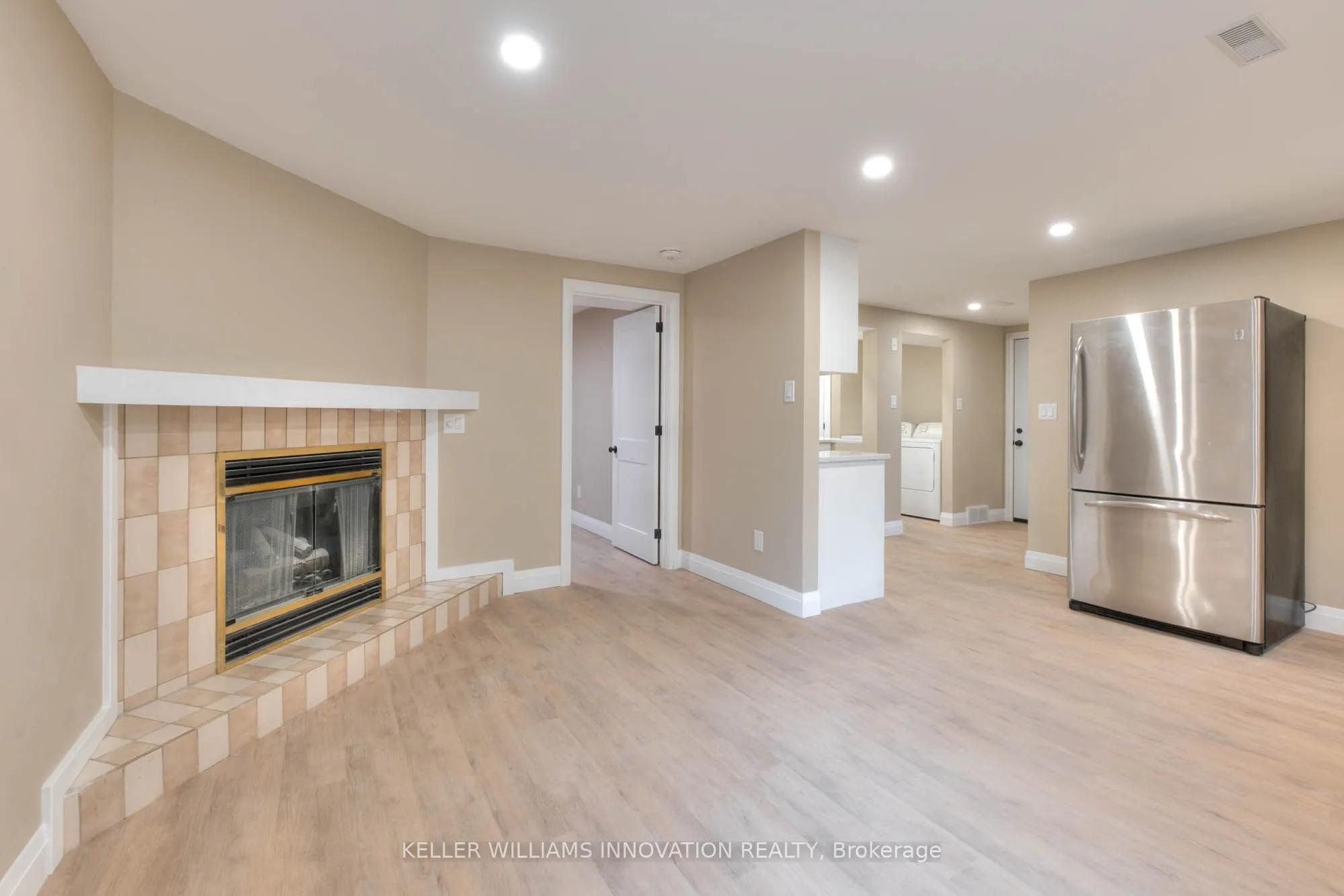 170 Wheatfield Crescent, #LOWER