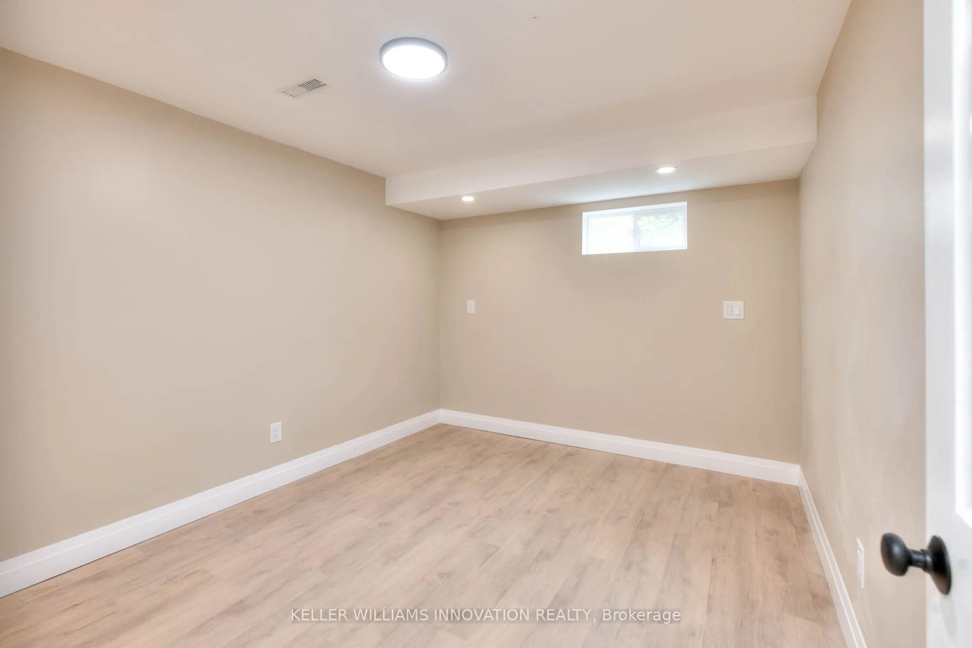 170 Wheatfield Crescent, #LOWER