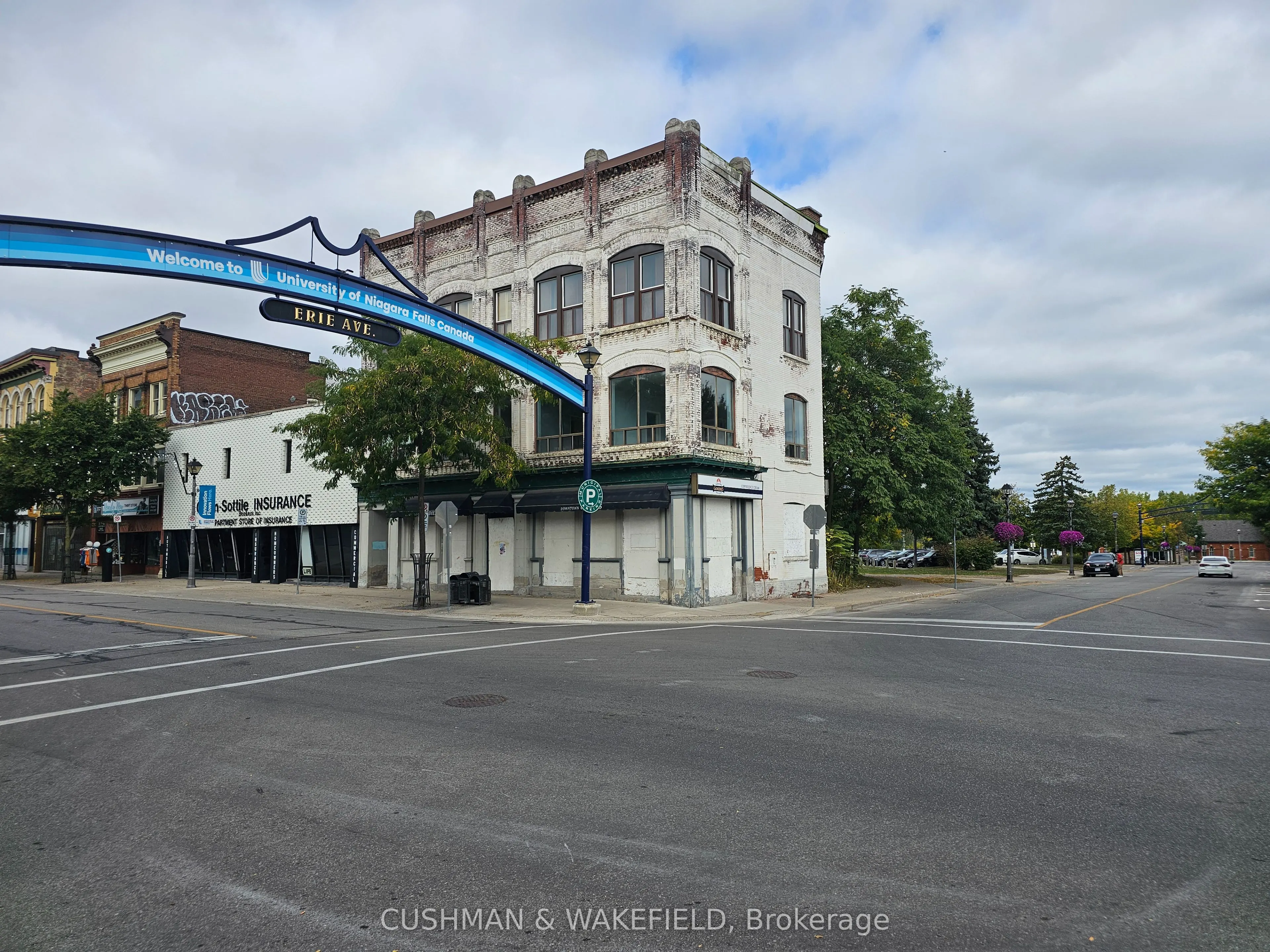 4299 Queen Street
