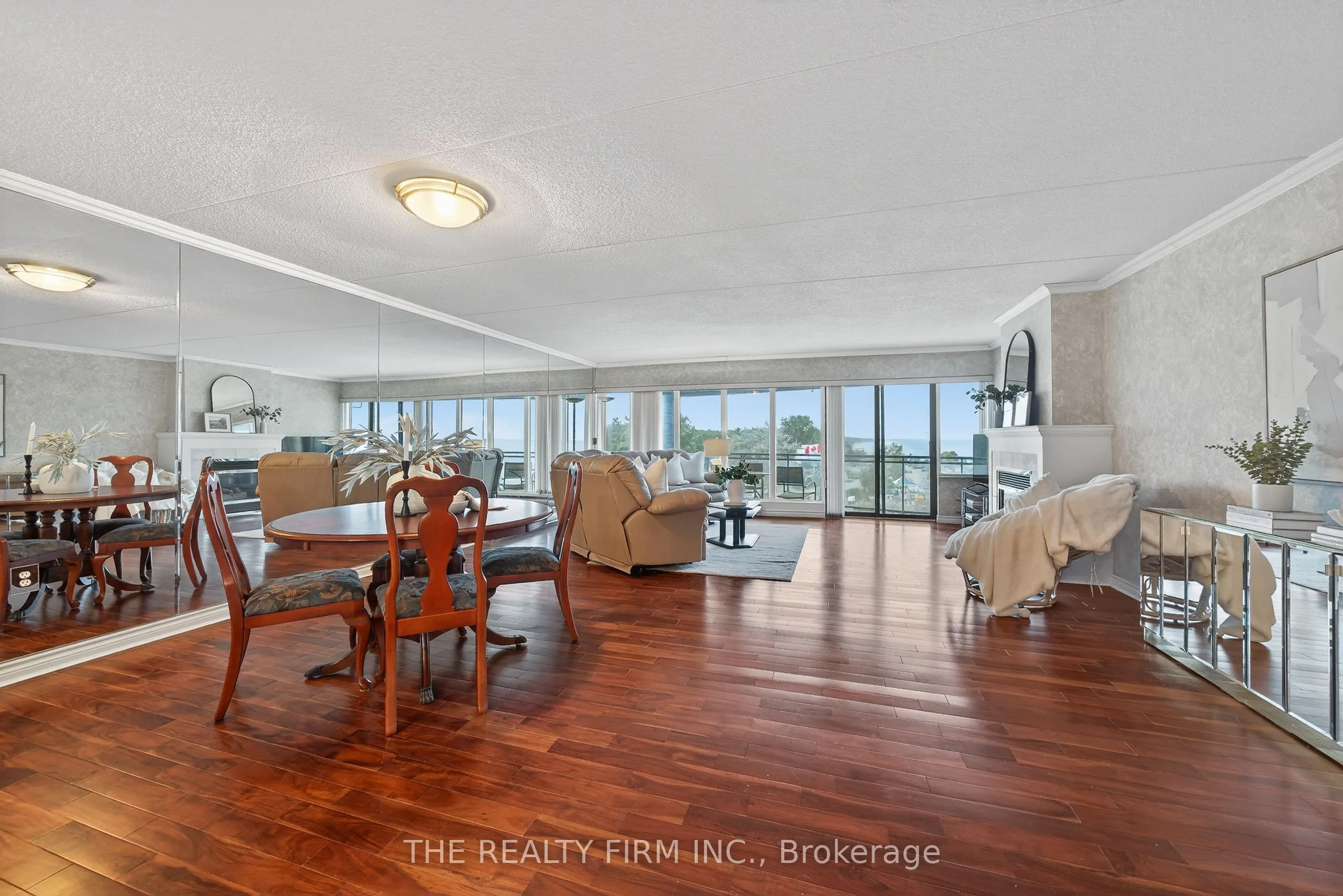 9 Pine Street, #604
