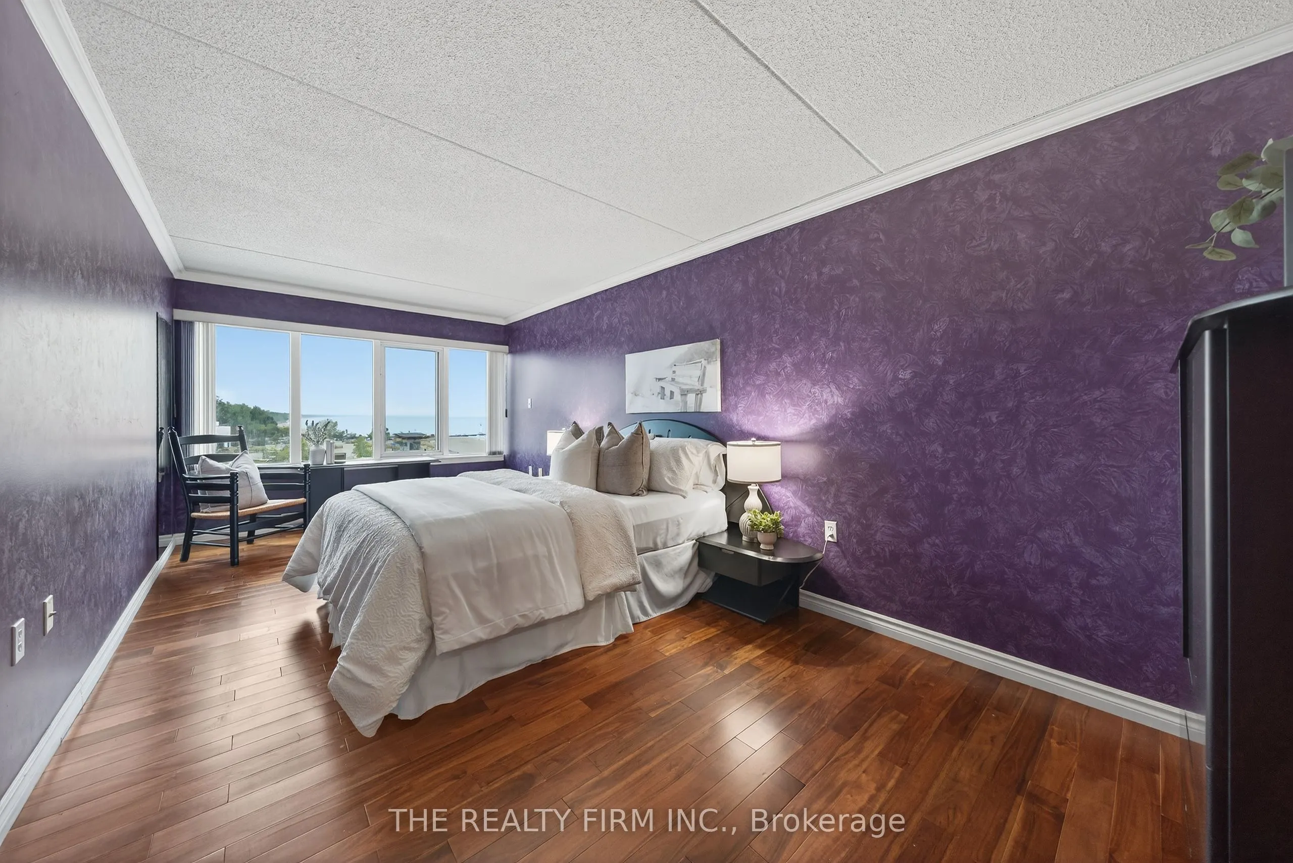 9 Pine Street, #604