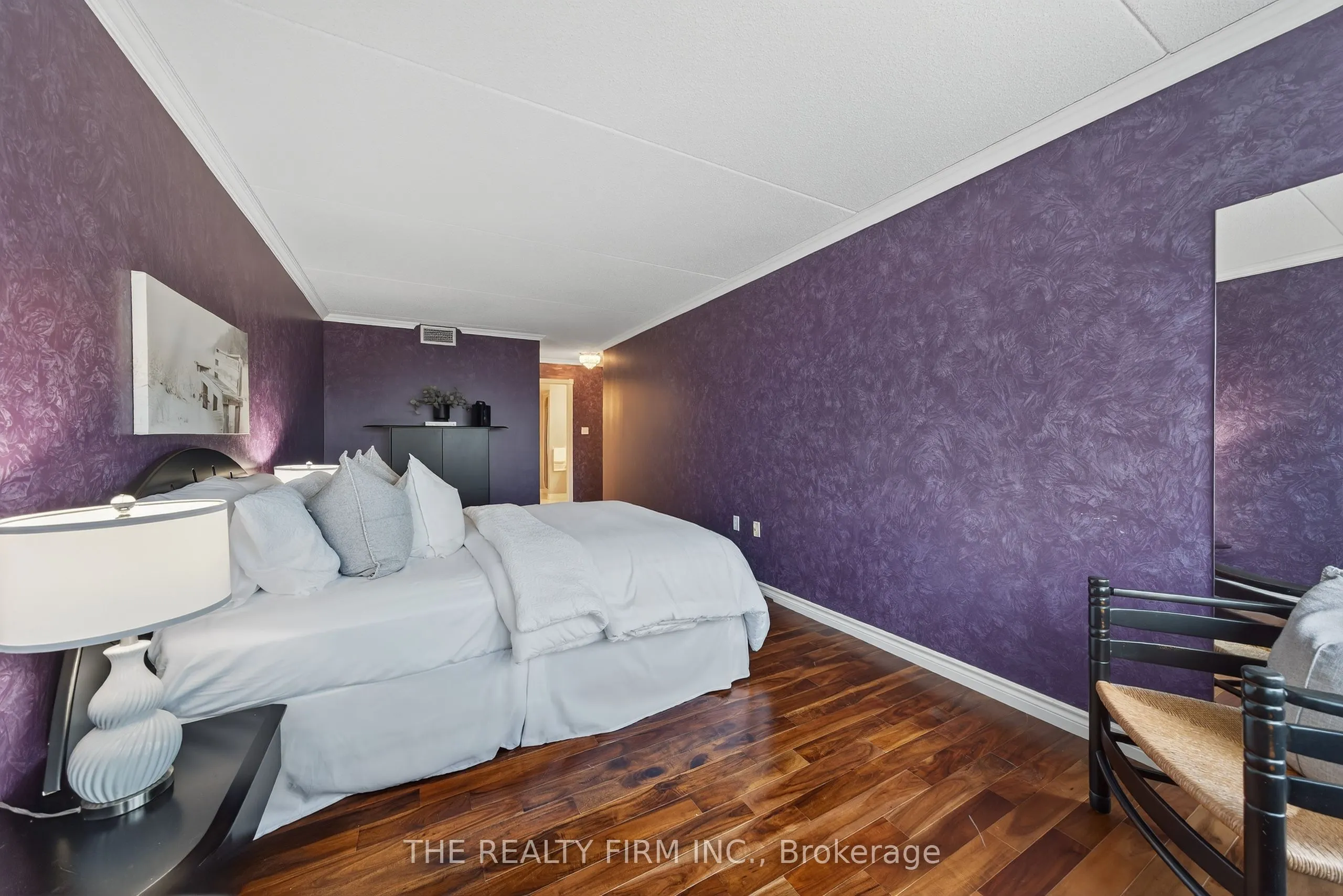 9 Pine Street, #604