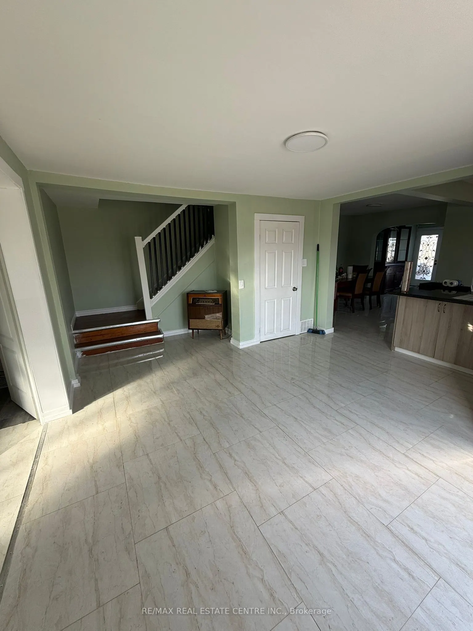 125 Davis Street
