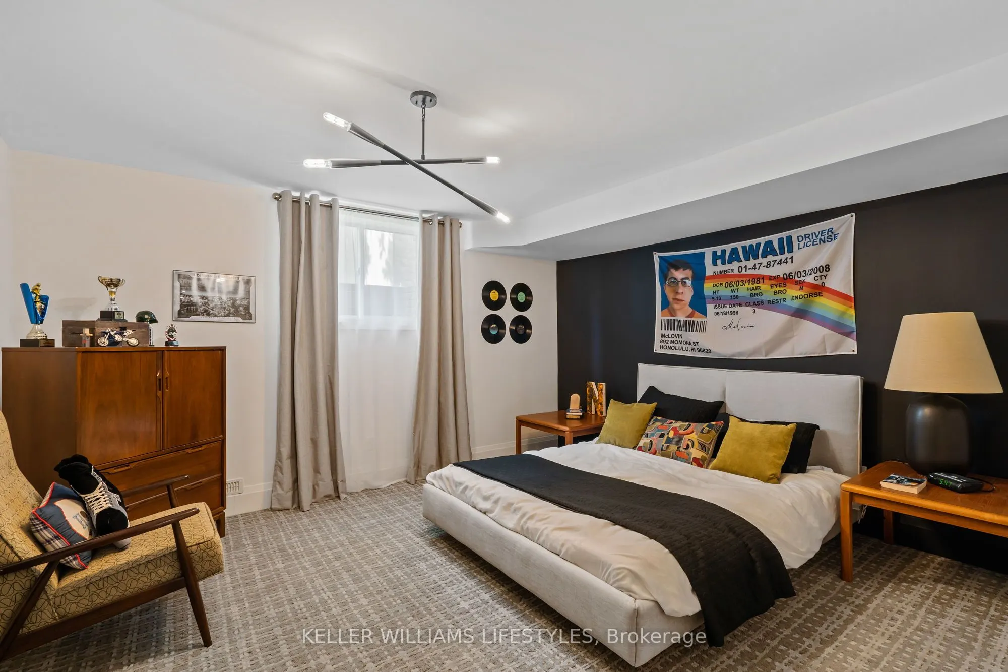 649 Valleystream Walk