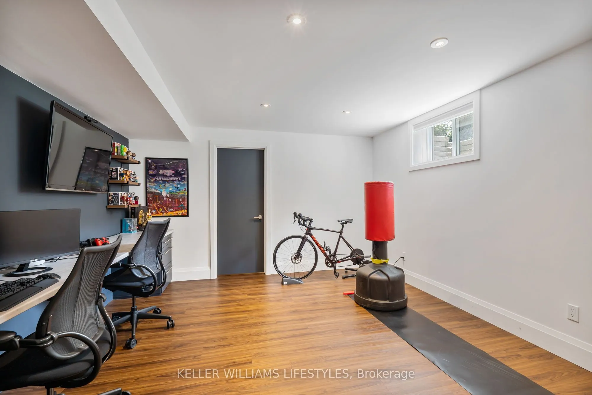 649 Valleystream Walk