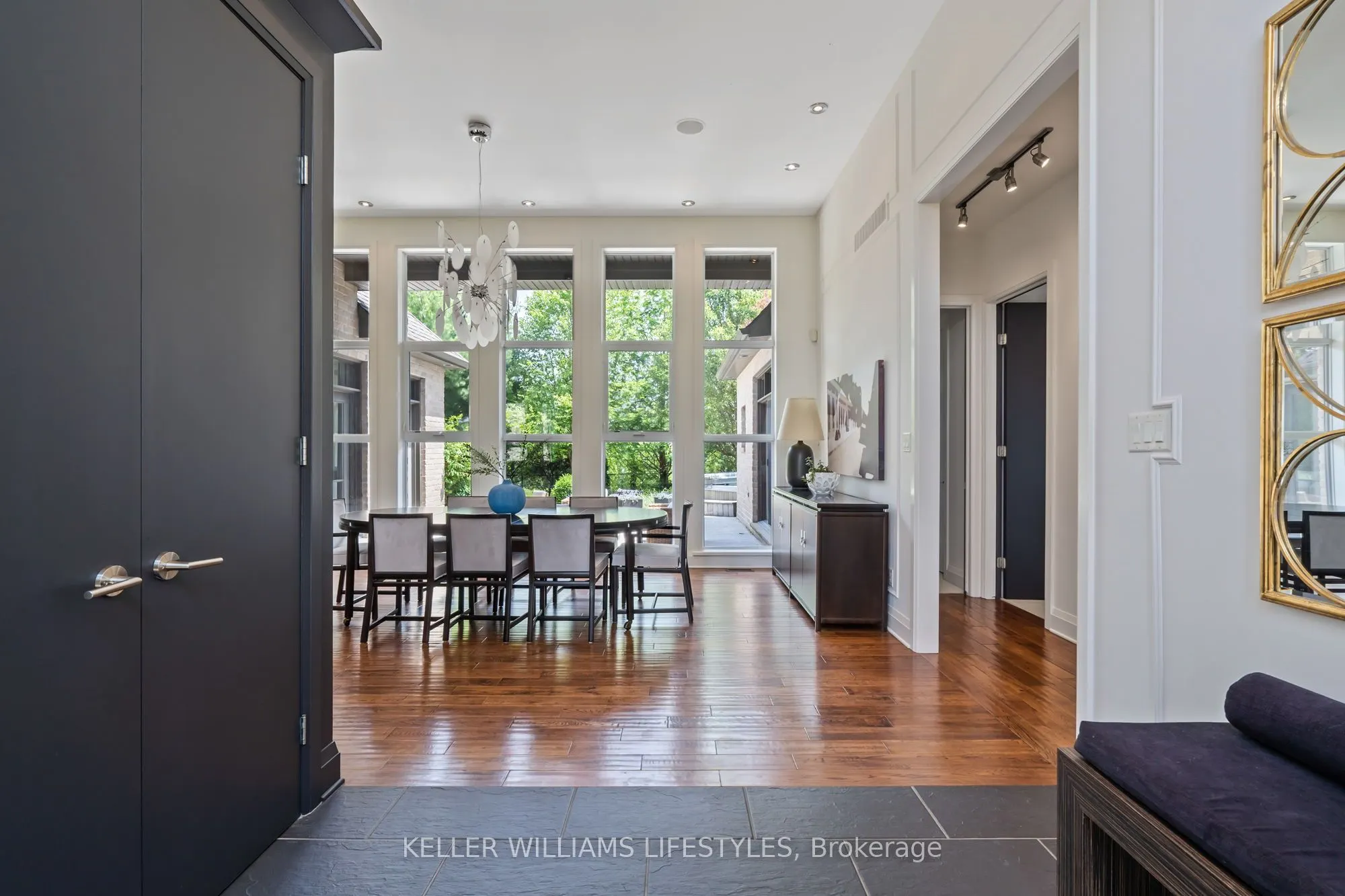 649 Valleystream Walk