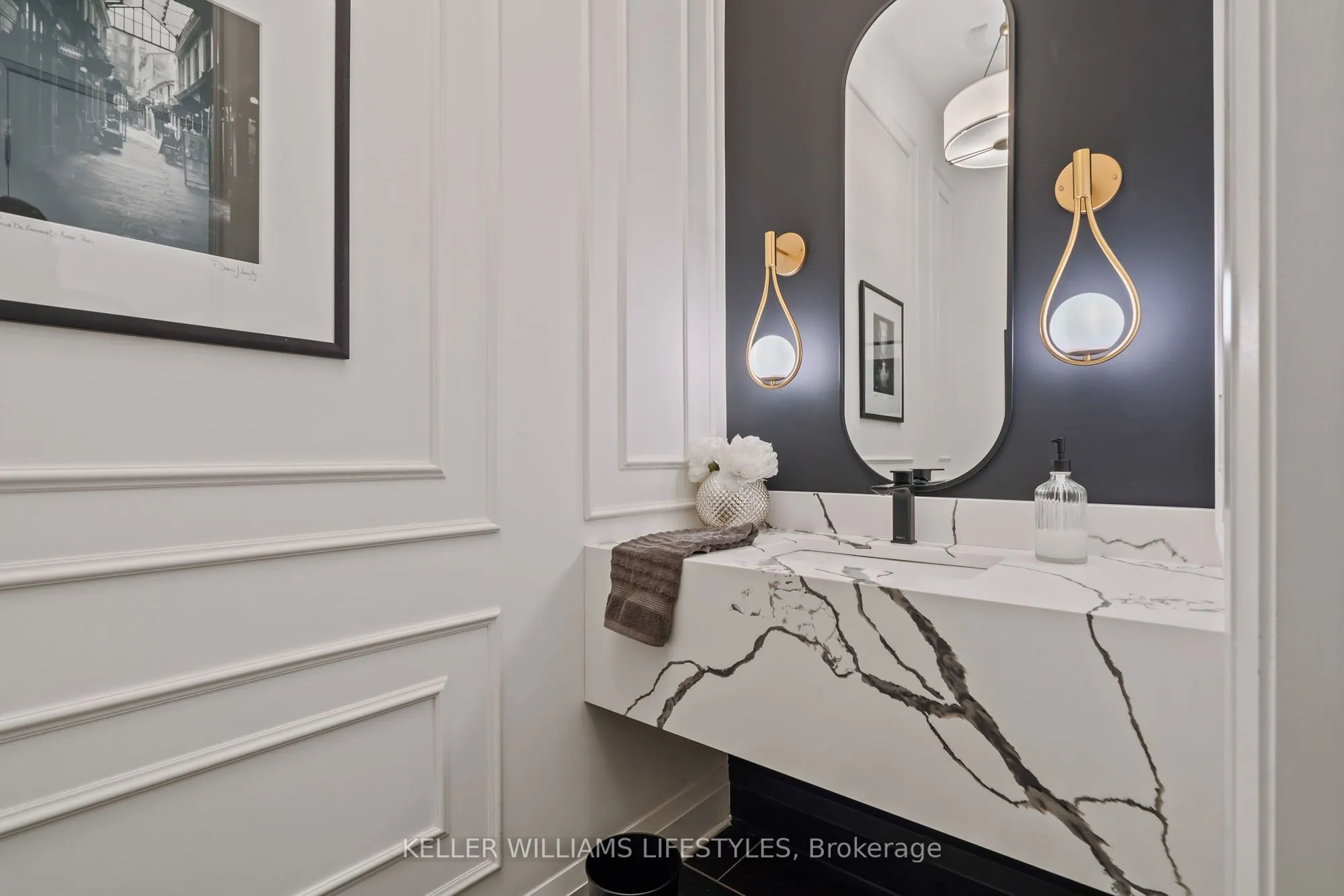 649 Valleystream Walk