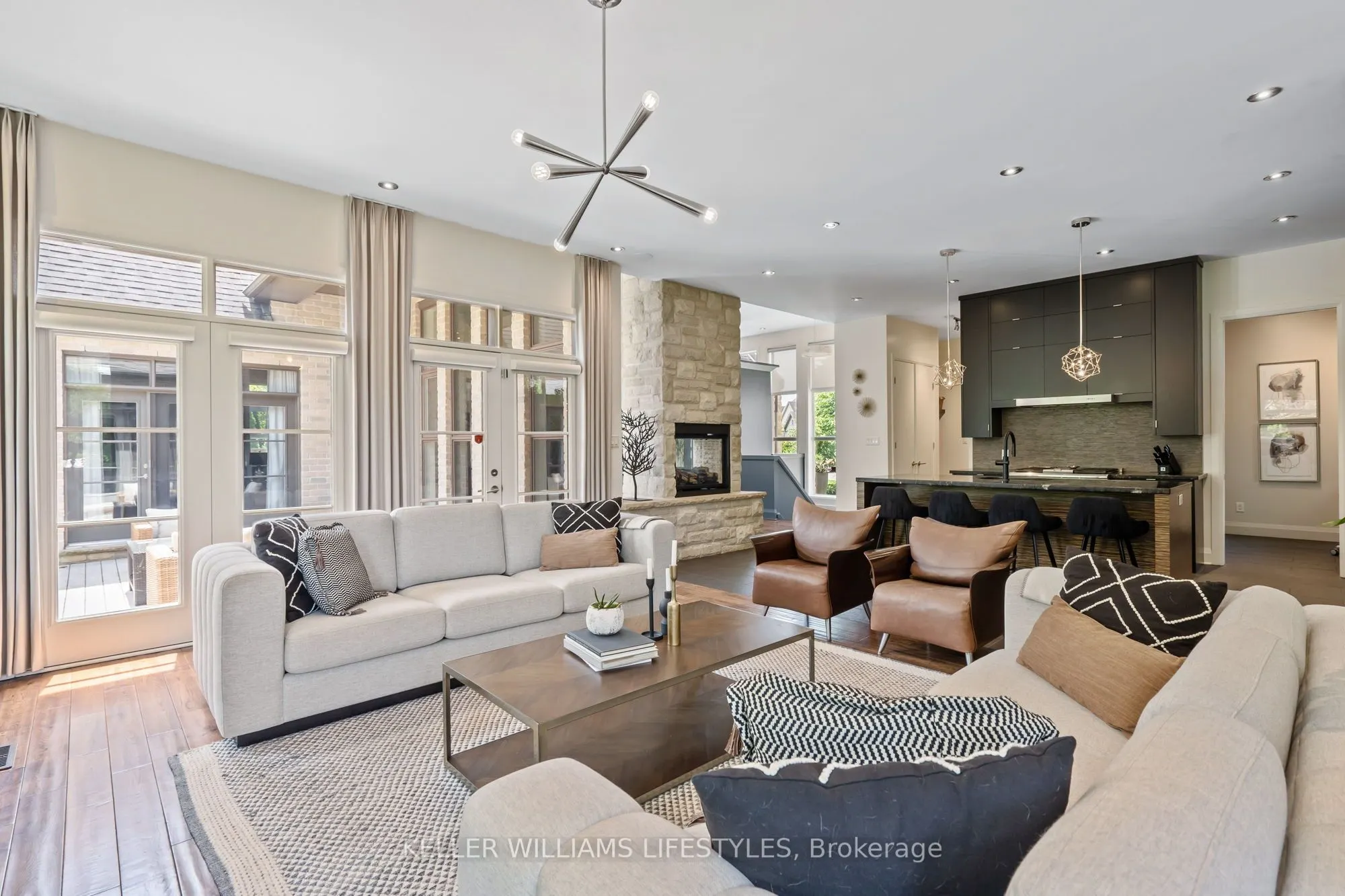 649 Valleystream Walk