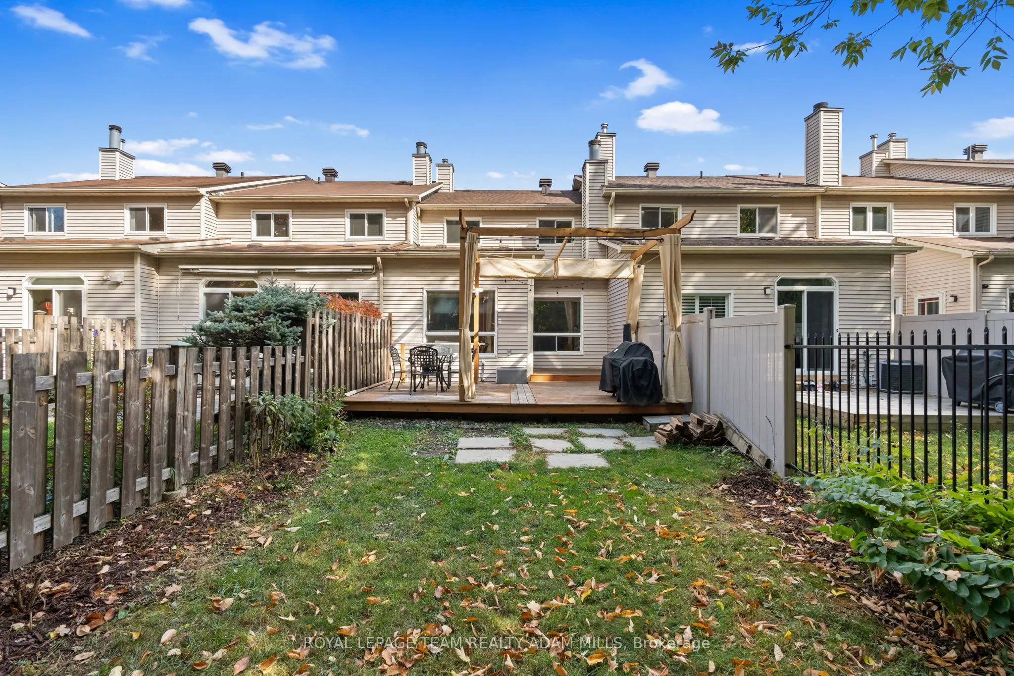 194 Blackdome Crescent