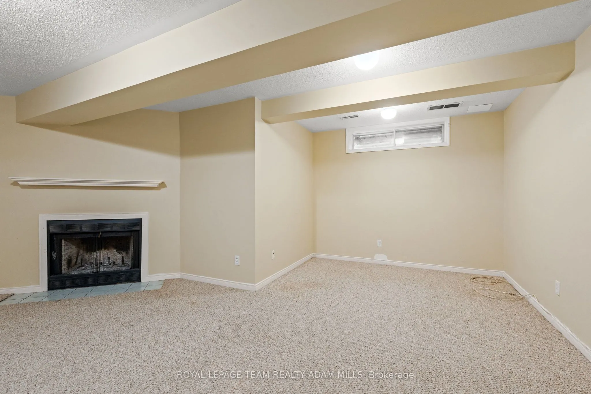 194 Blackdome Crescent