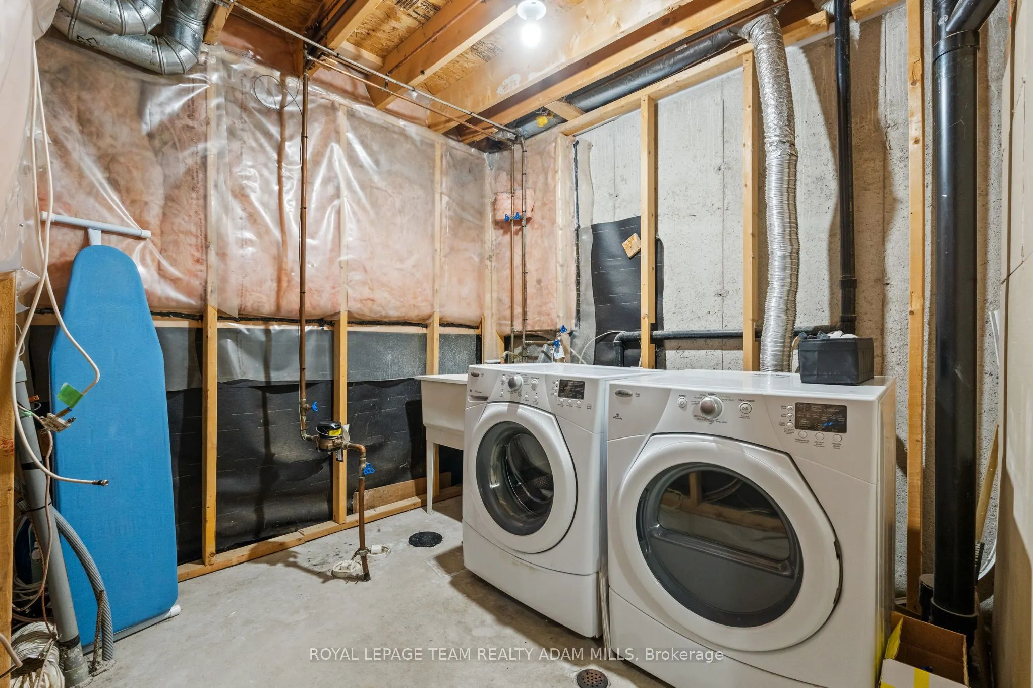 194 Blackdome Crescent