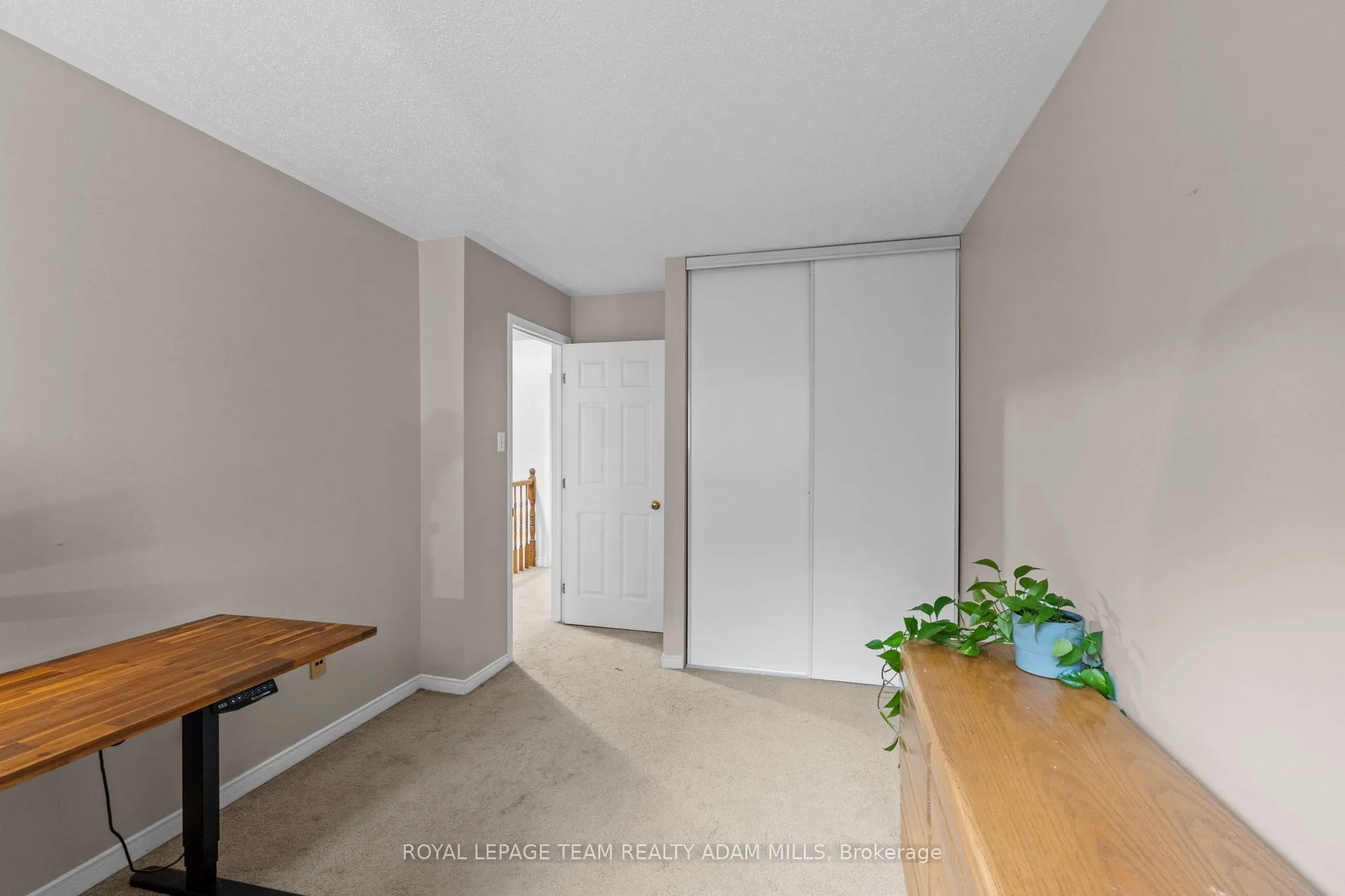 194 Blackdome Crescent