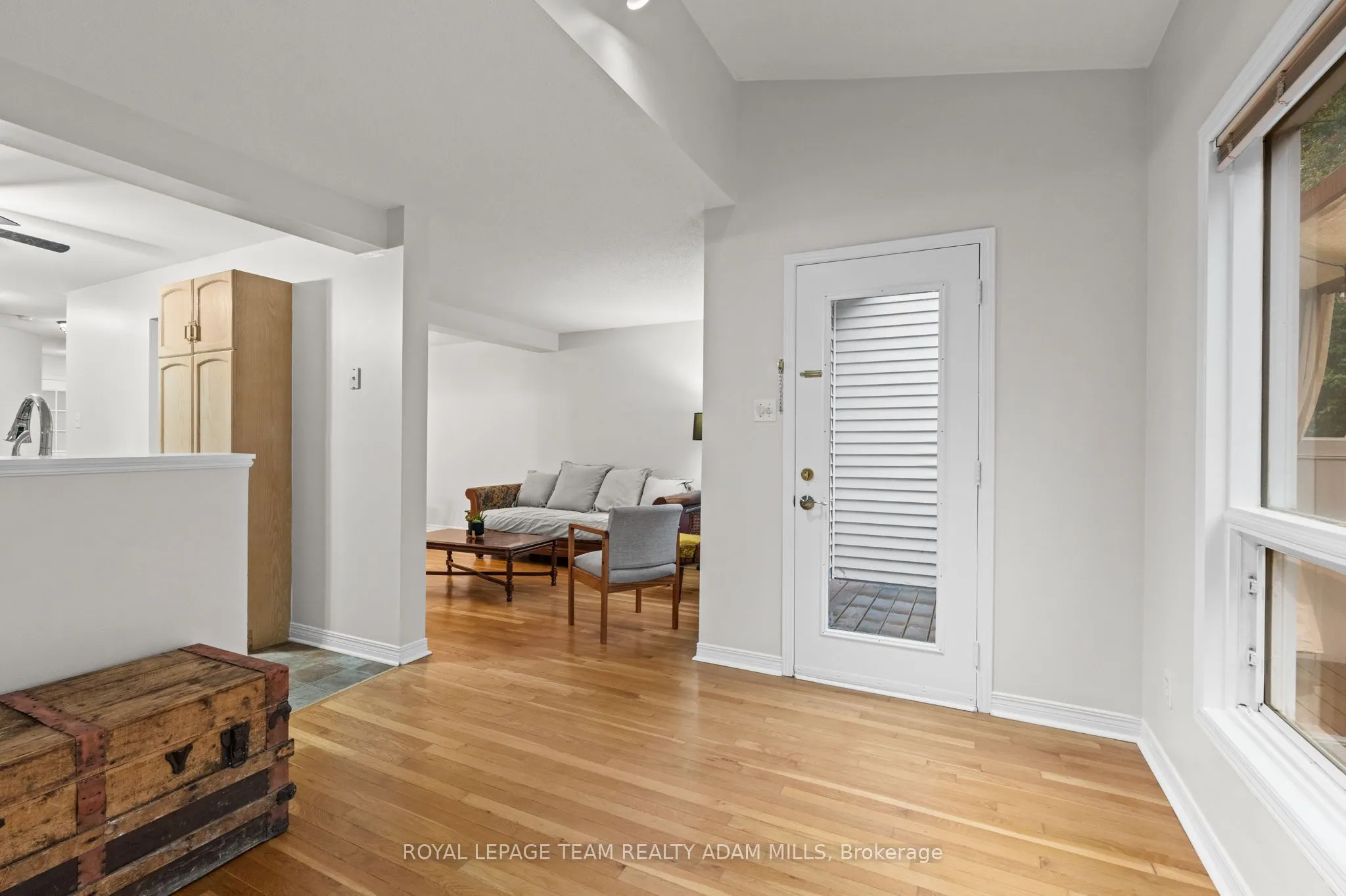 194 Blackdome Crescent