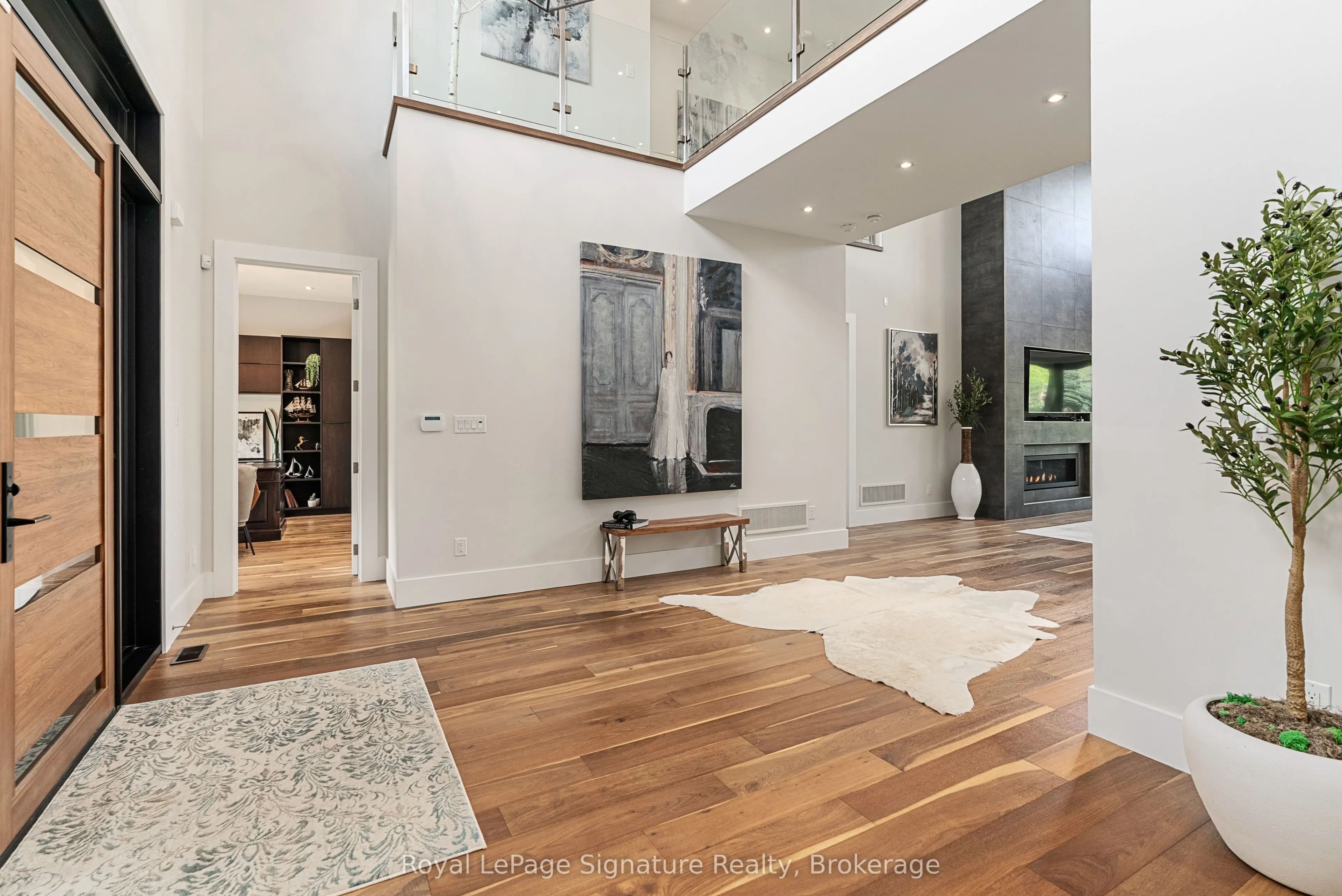 128 Arnot Crescent