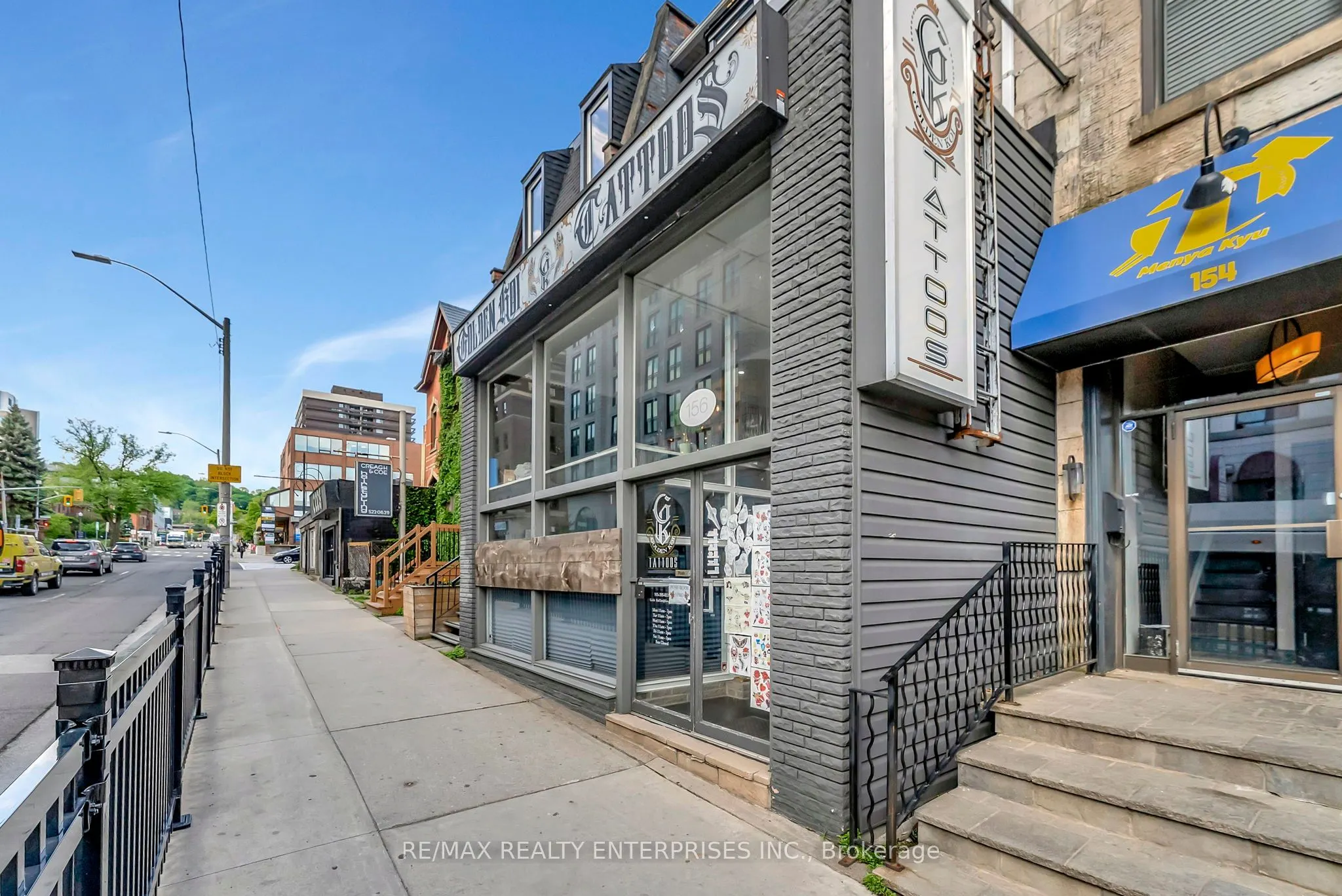 156 James Street S