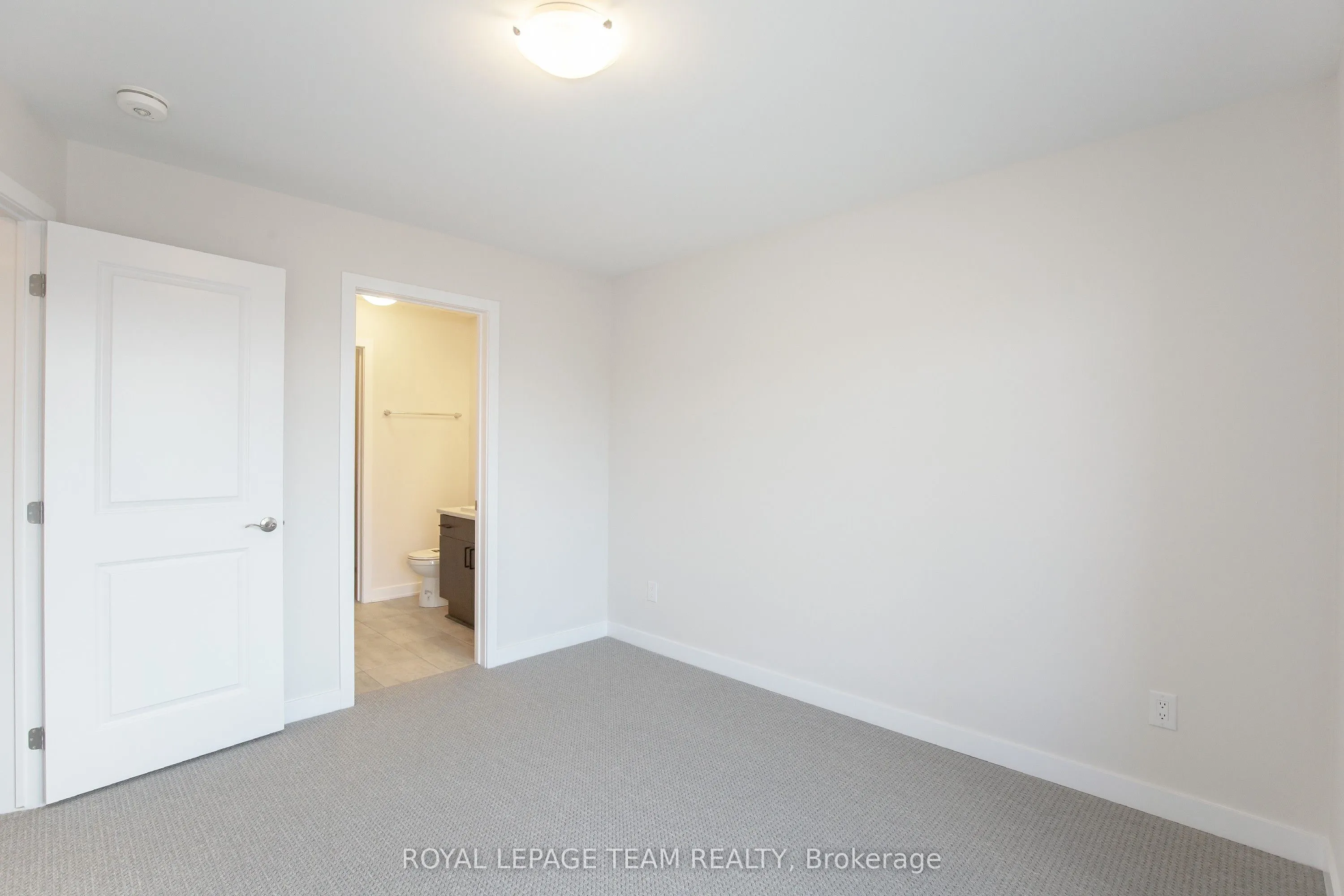 206 Tussock Private