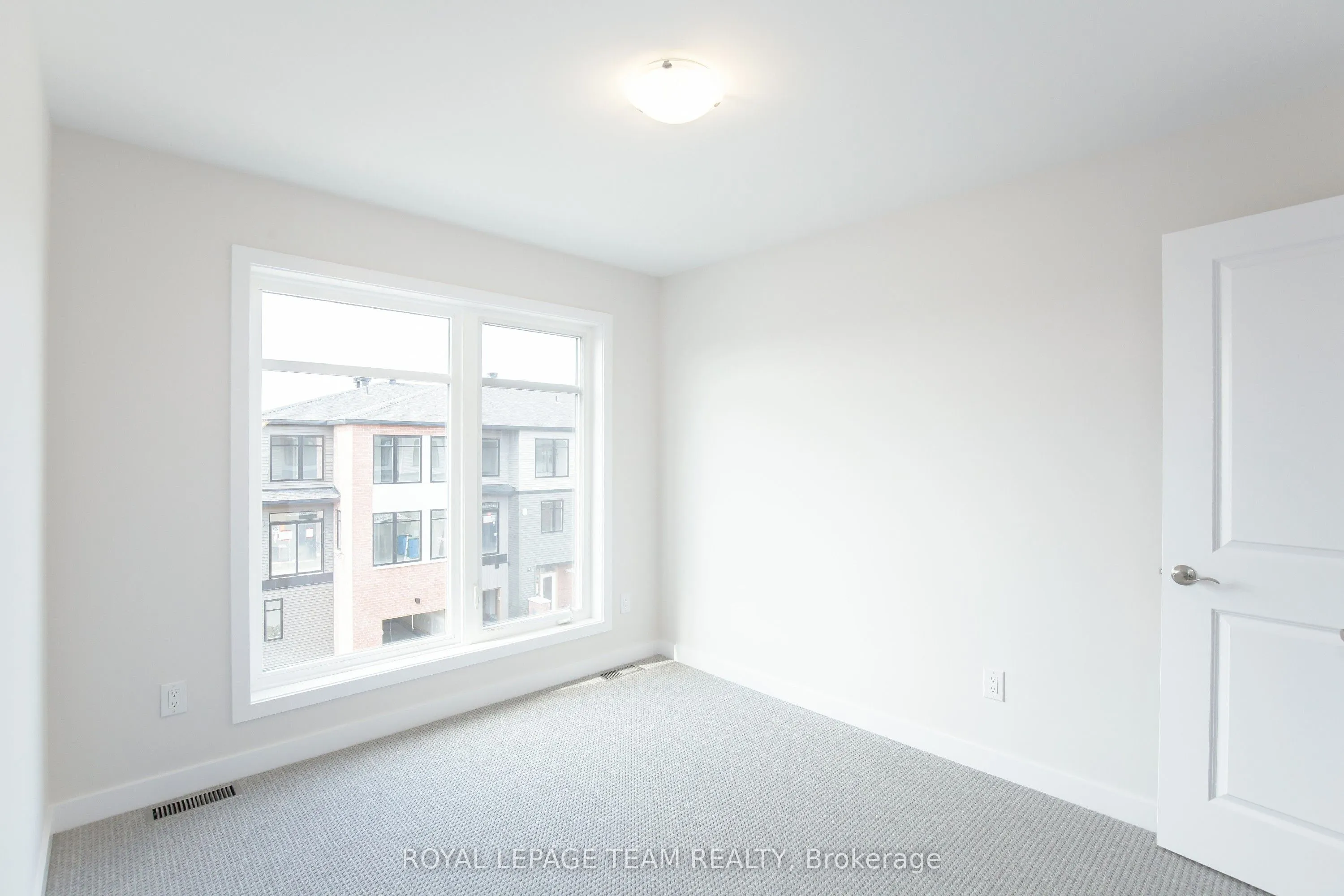 206 Tussock Private