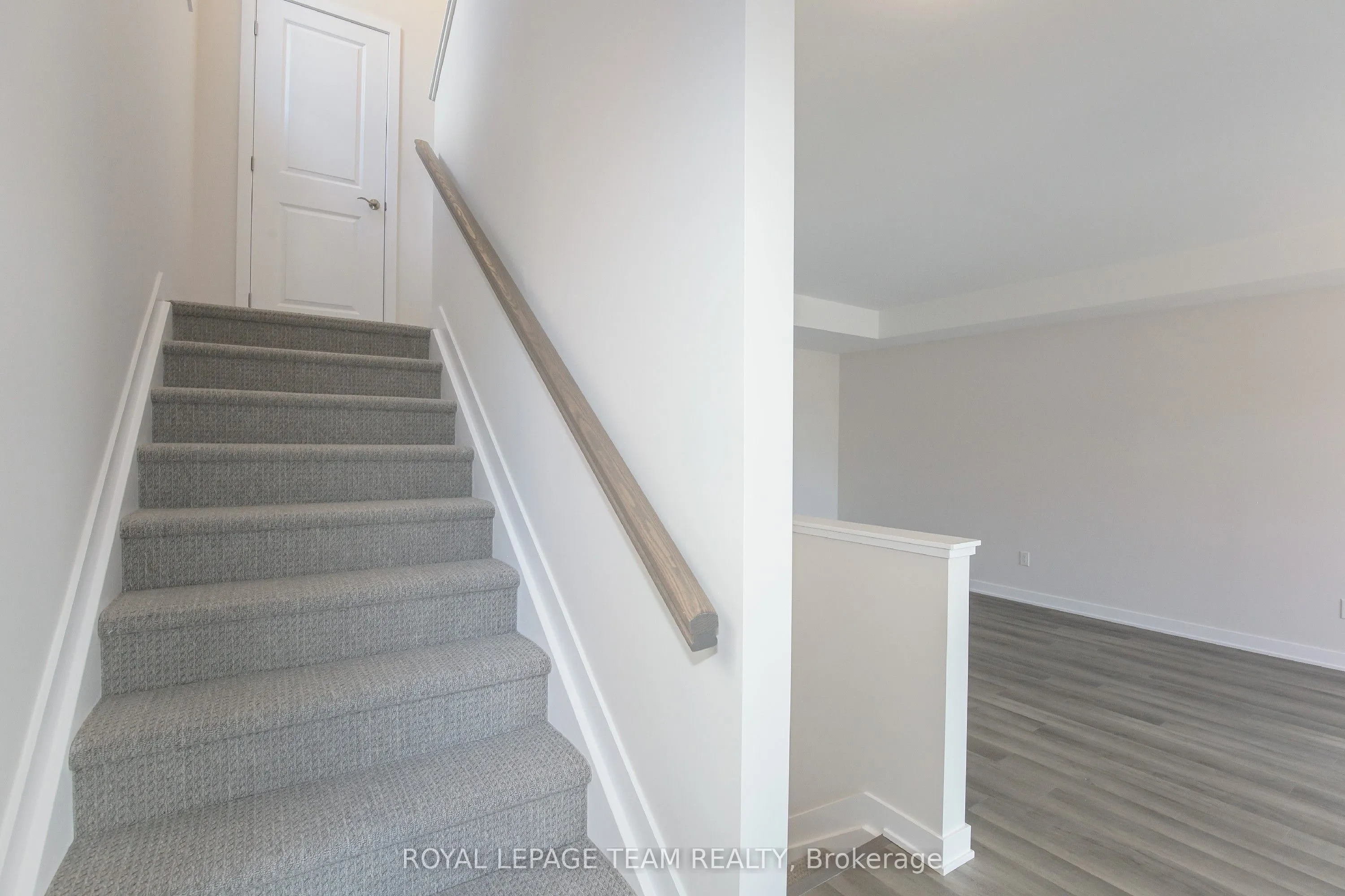 206 Tussock Private