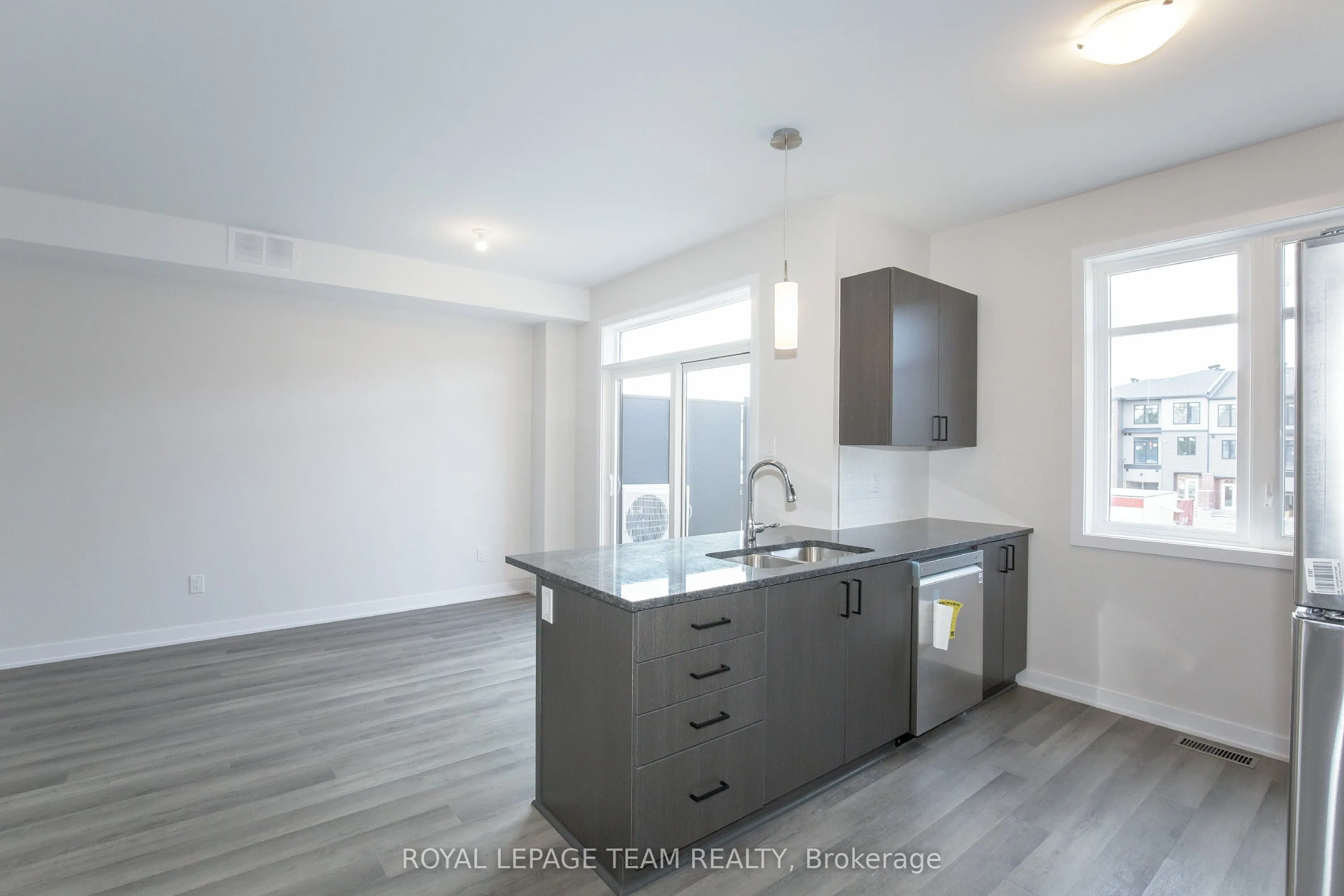 206 Tussock Private
