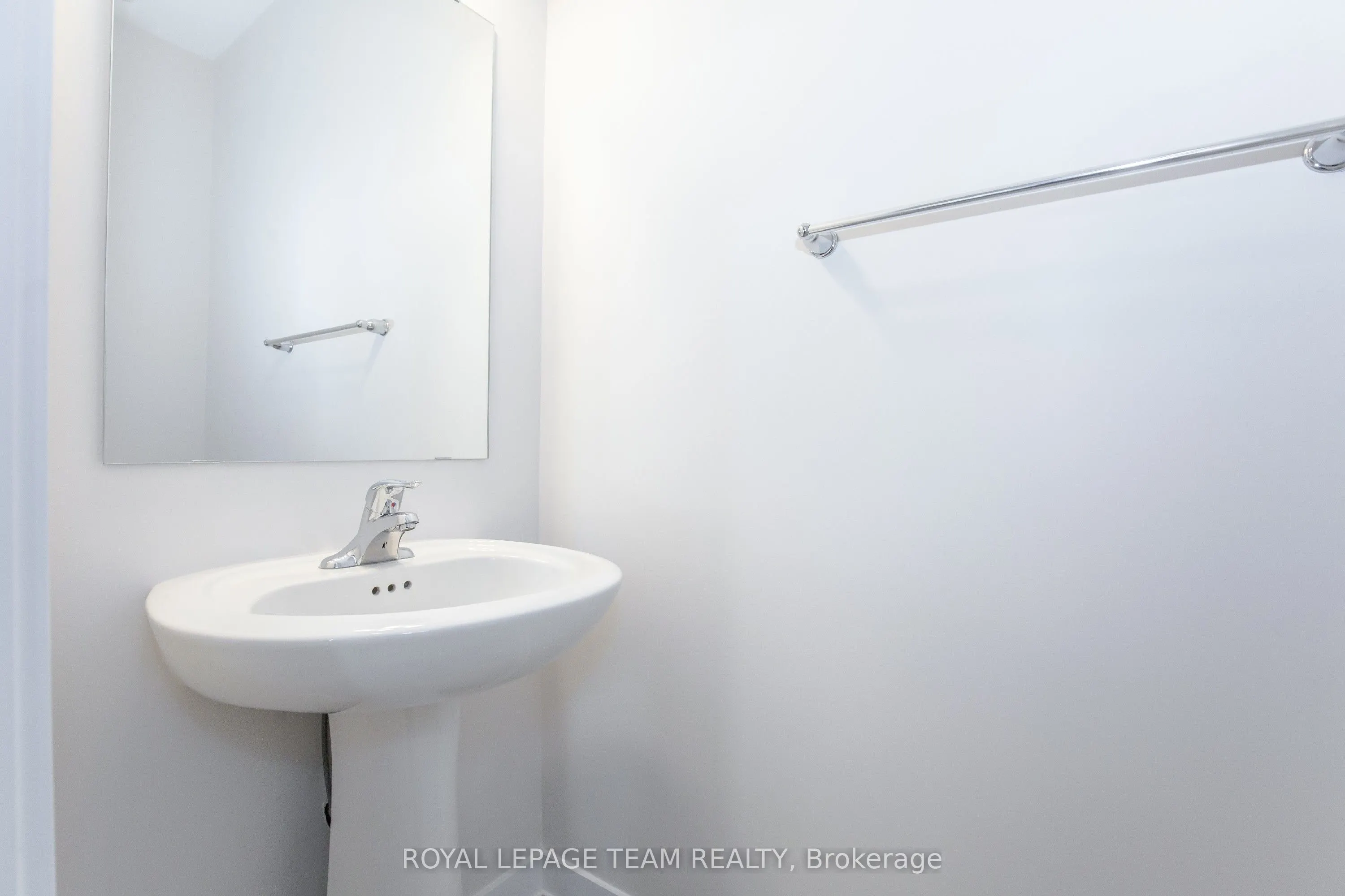 206 Tussock Private