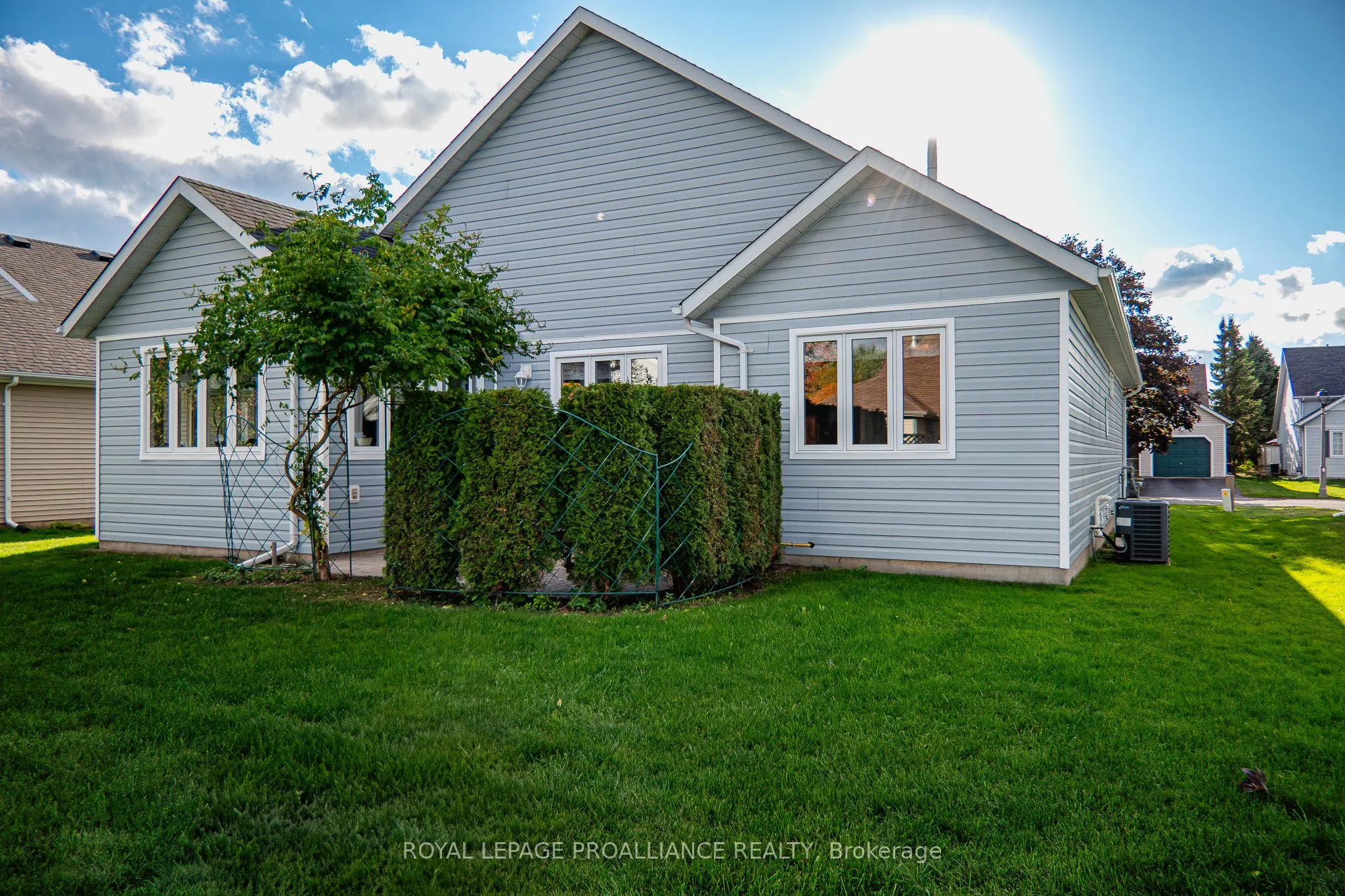 7 Nesbitt Drive