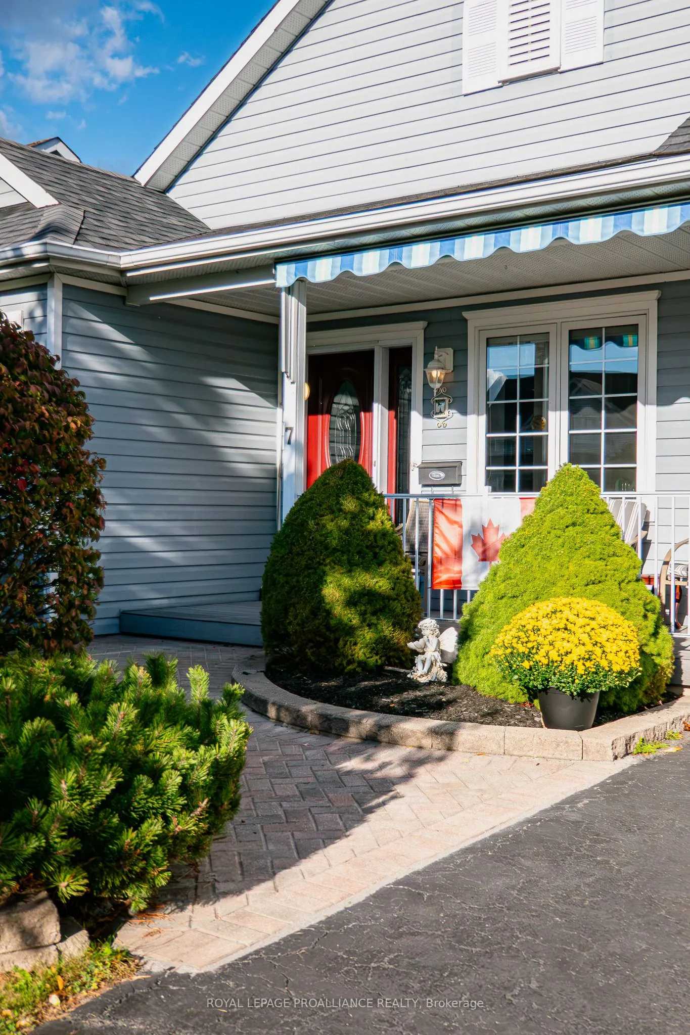 7 Nesbitt Drive